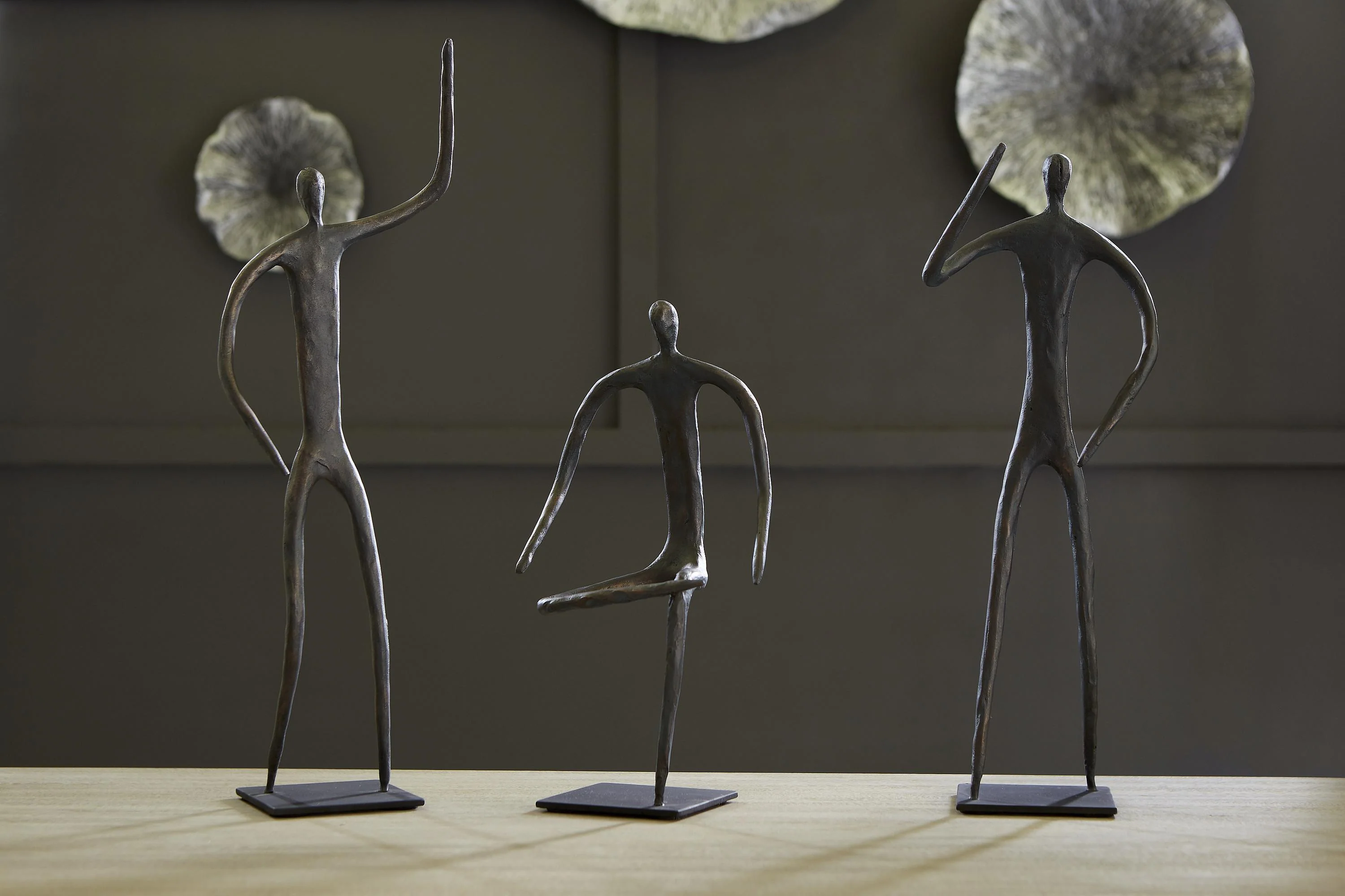 Abstract Figure on Metal Base, Bronze Finish, Leg Folded - Image 12