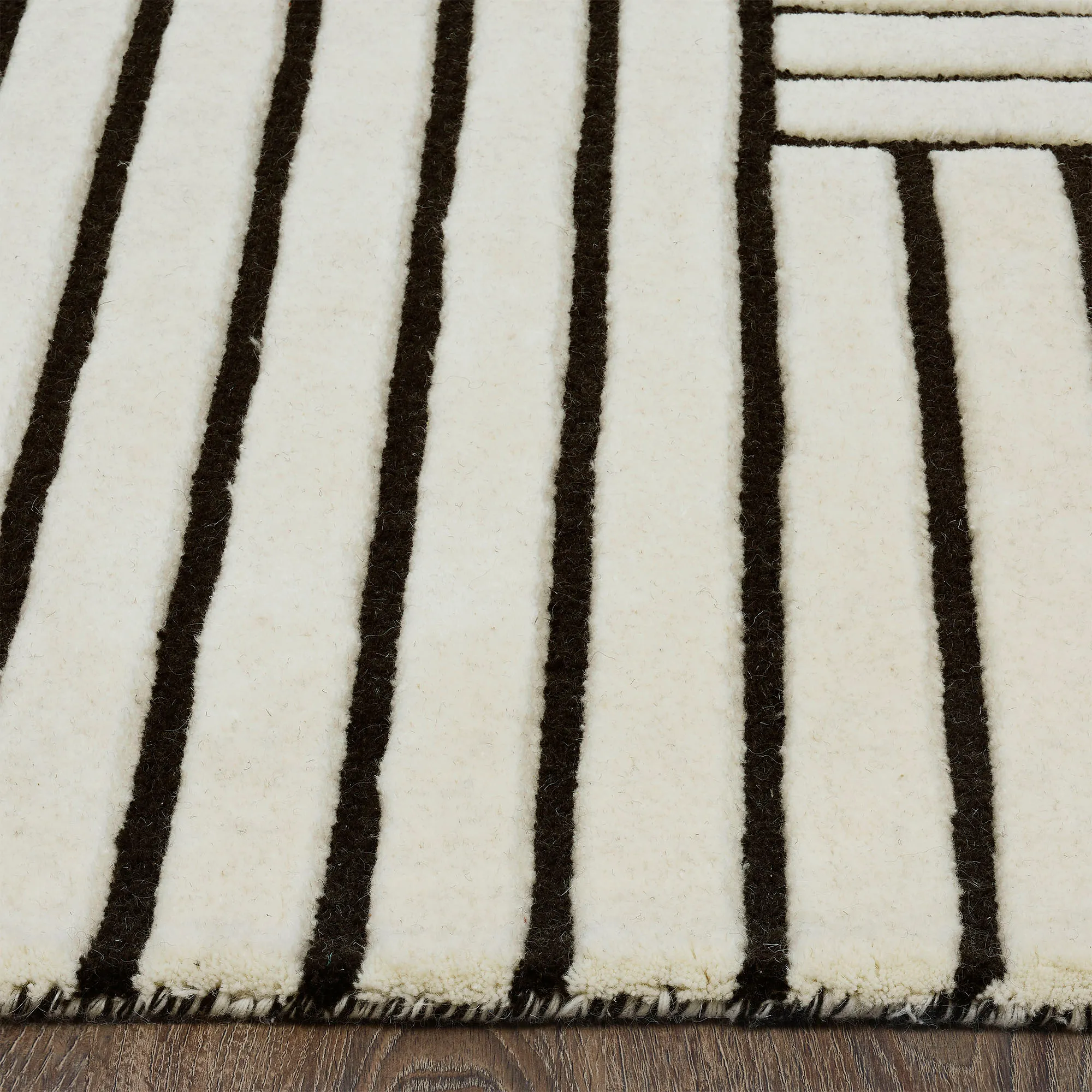 Arctica Hand Tufted Rug - Image 4