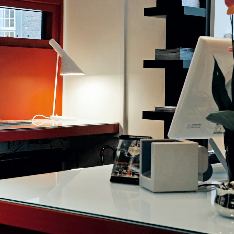 Arne Jacobsen's AJ Table Lamp - Image 13