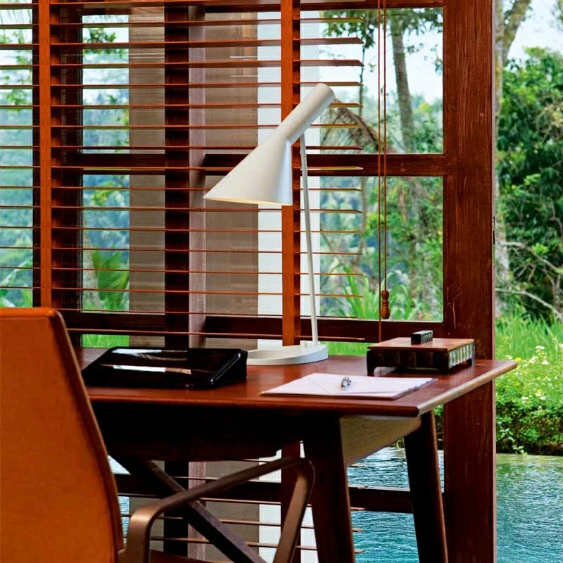 Arne Jacobsen's AJ Table Lamp - Image 15