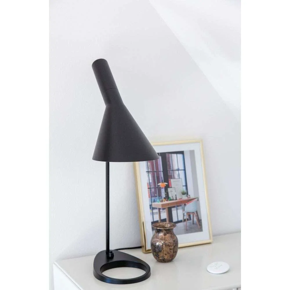 Arne Jacobsen's AJ Table Lamp - Image 7