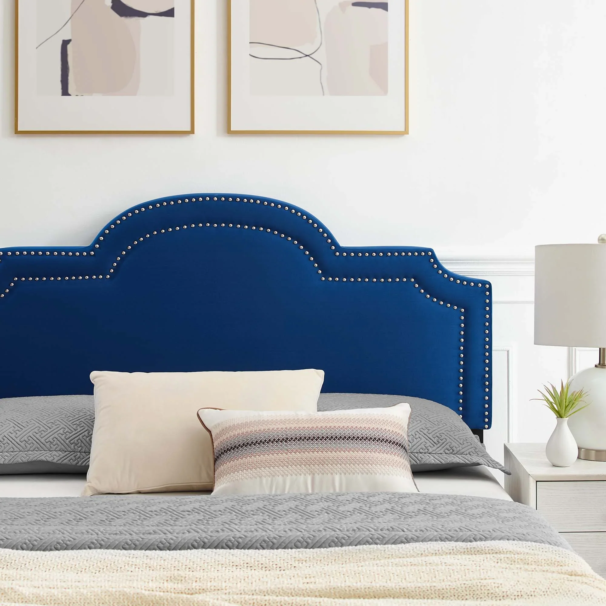 Aviana Performance Velvet Bed With Gold Legs - Image 13