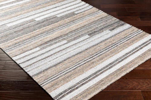 Azalea Handmade Rug - Image 9