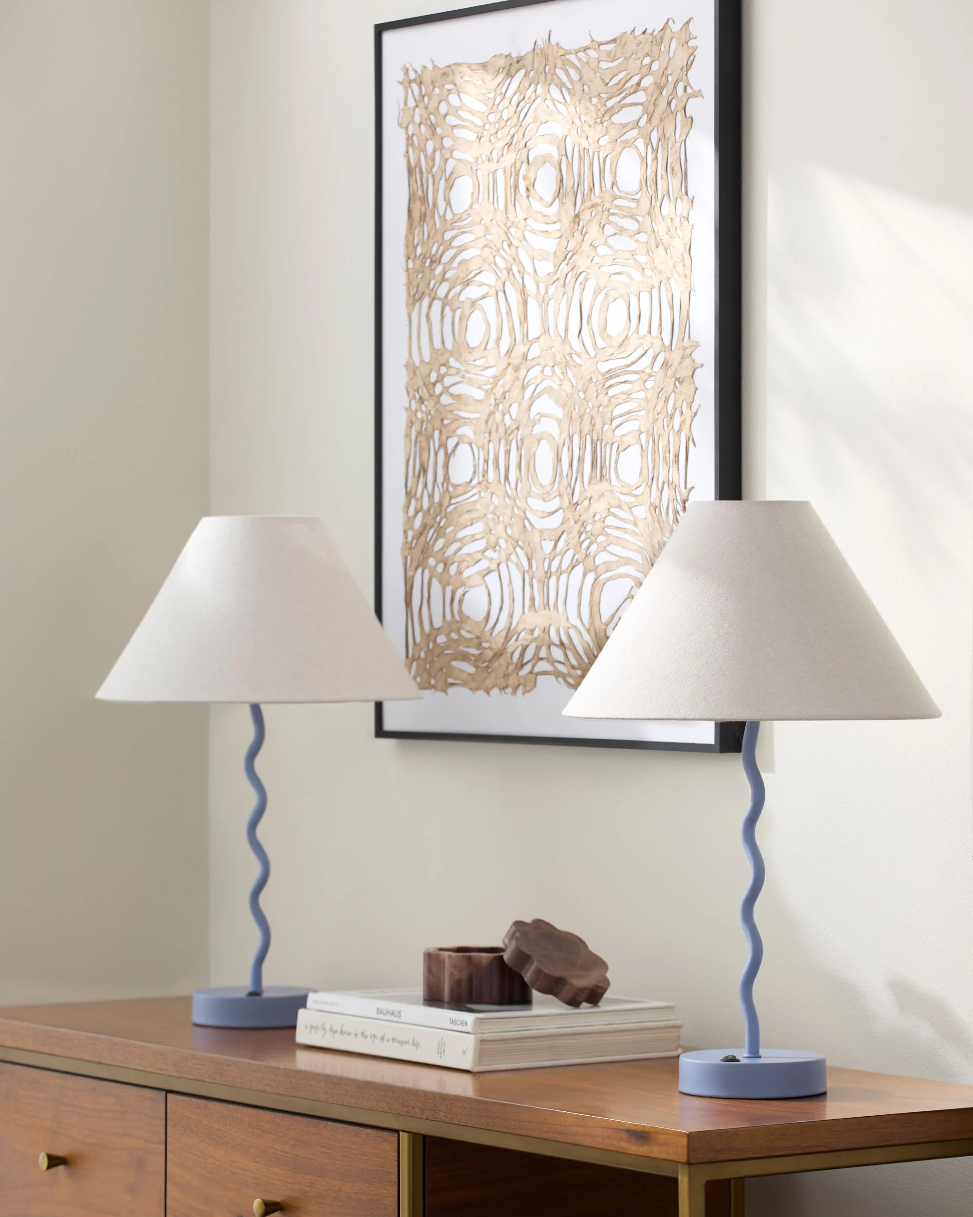 Begonia Accent Table Lamp - Image 2
