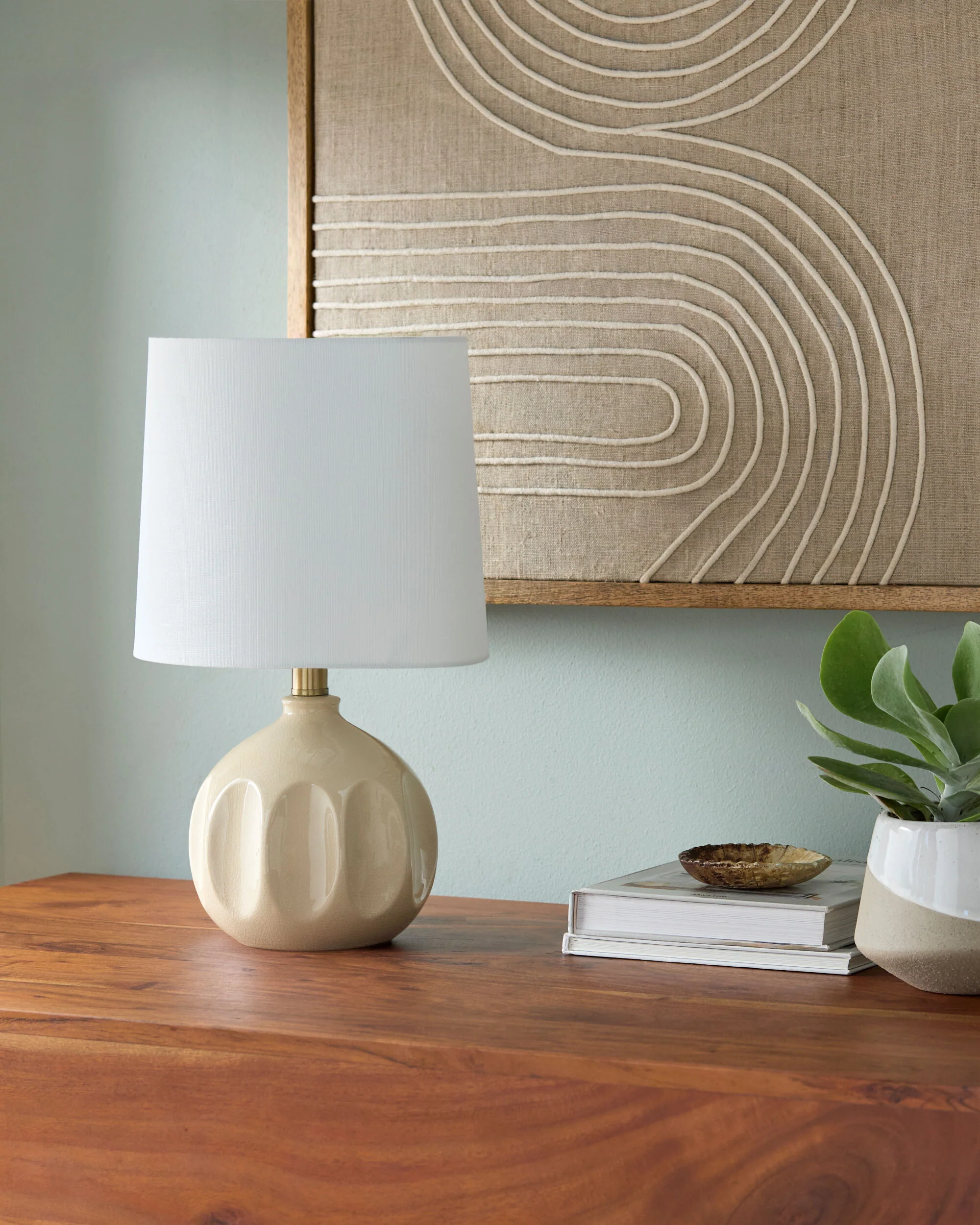 Bellune Accent Table Lamp - Image 12
