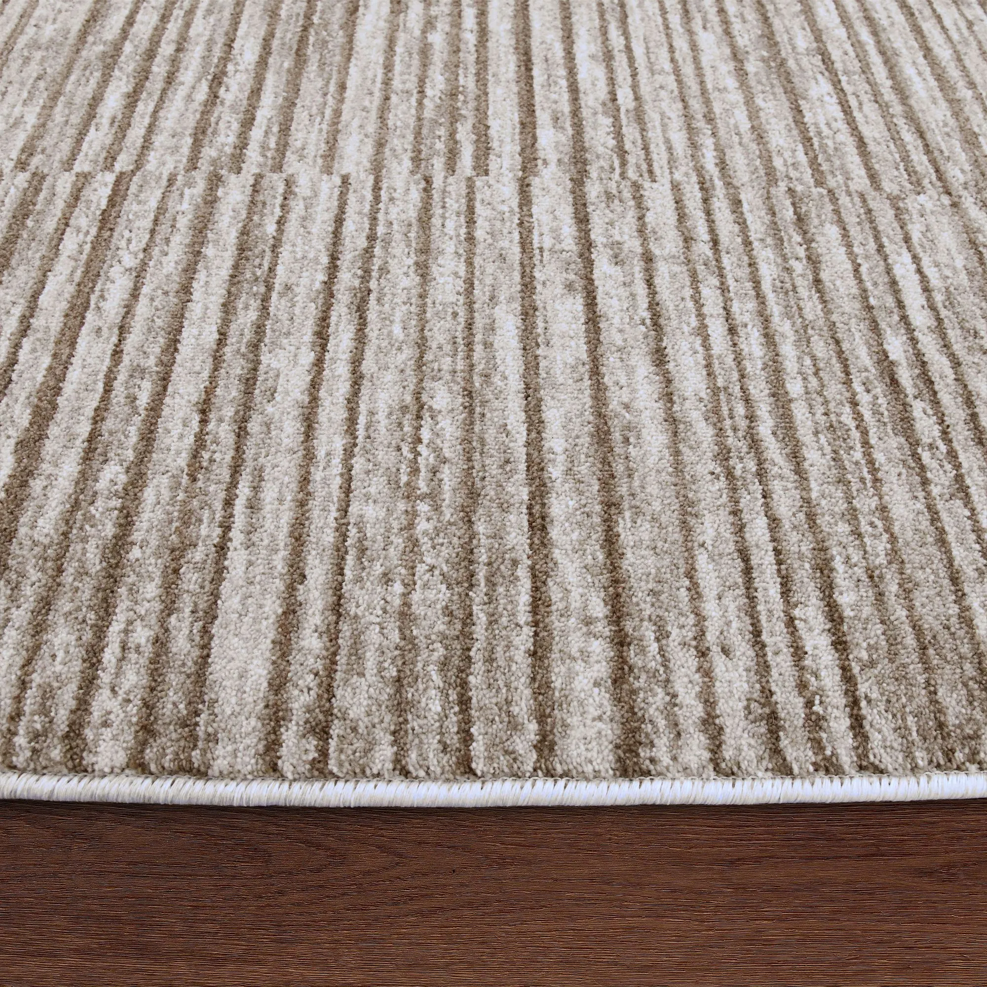 Blake Power Loomed Rug - Image 3