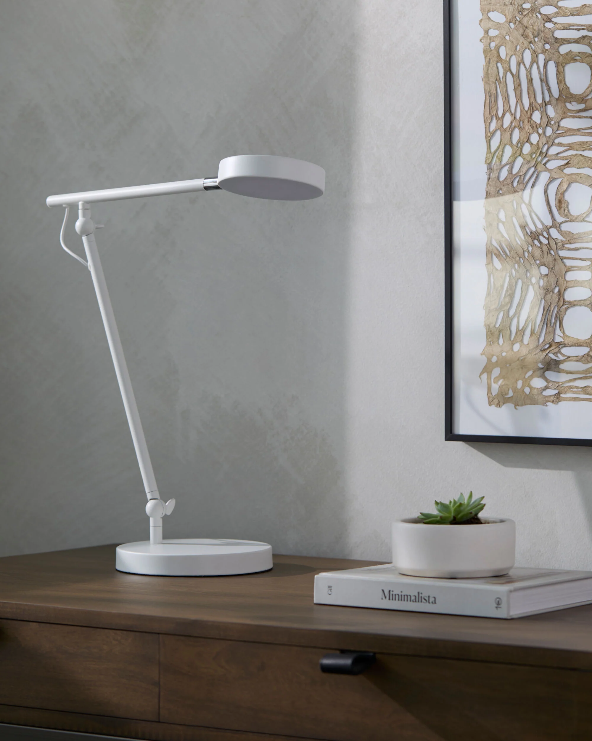 Bronwen Accent Table Lamp - Image 8
