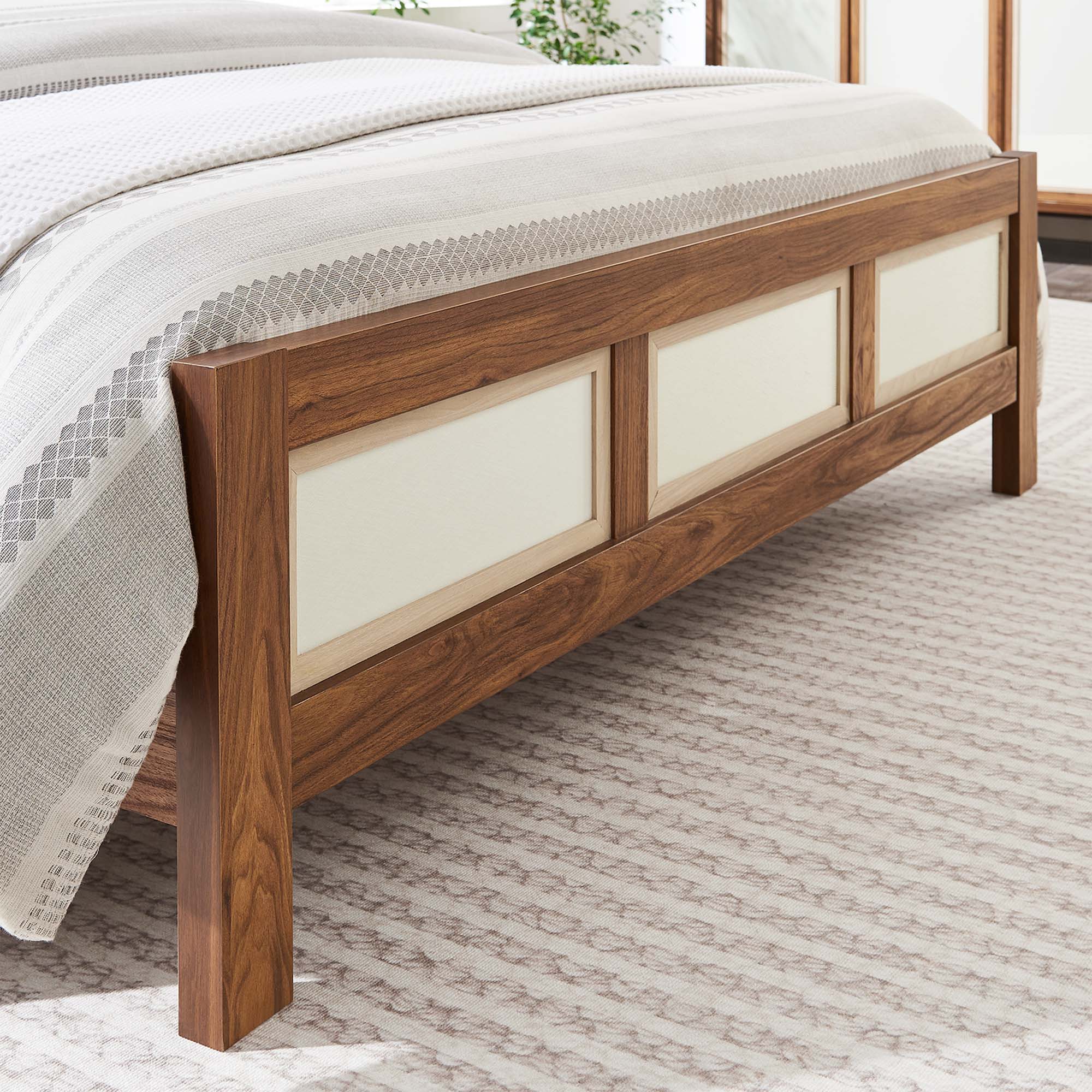 Capri Wood Grain Platform Bed - Image 4