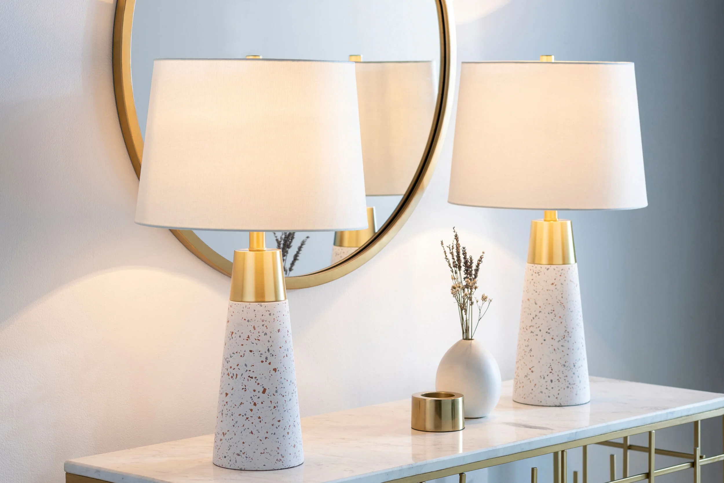 Catania Accent Table Lamp - Image 2