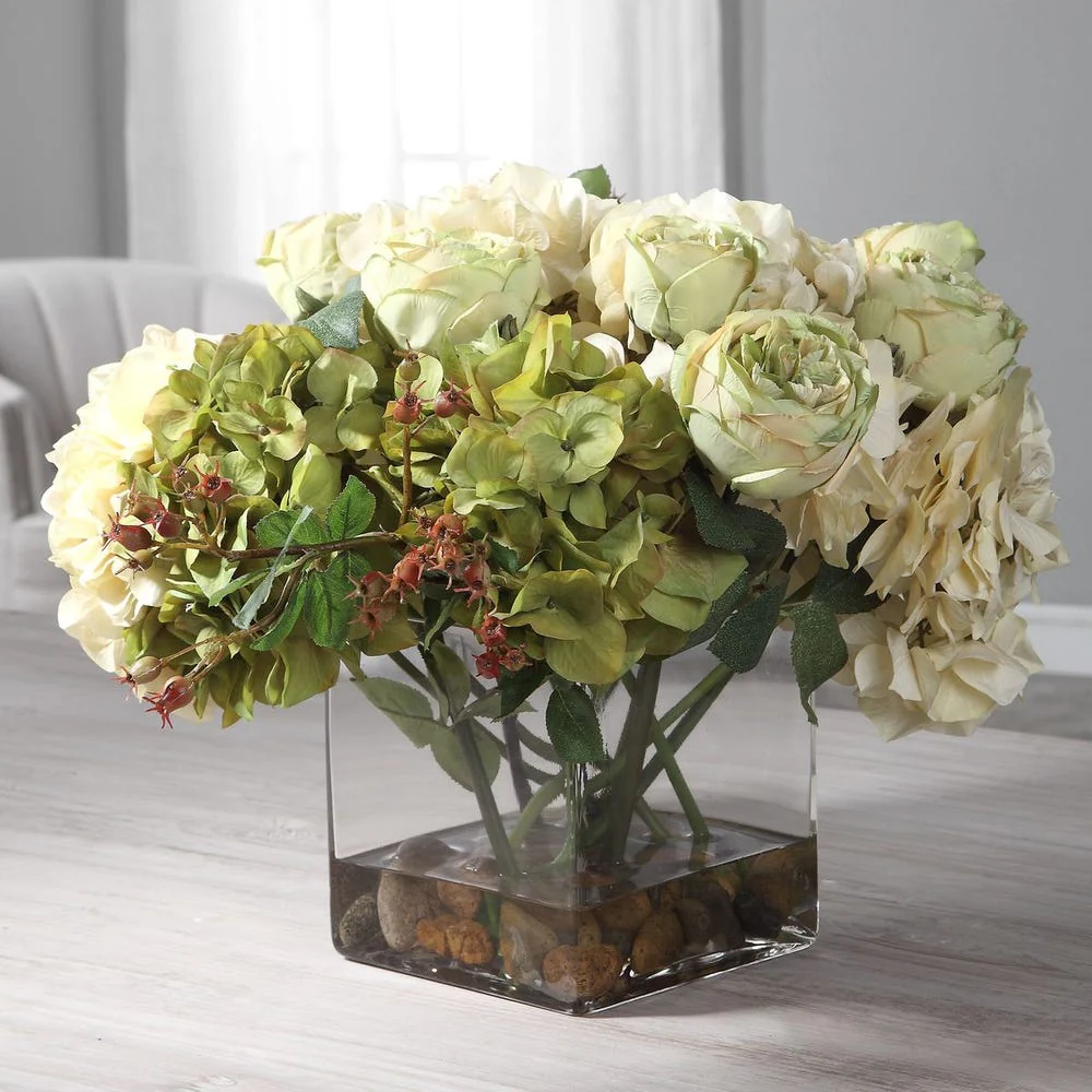 Cecily Hydrangea Bouquet - Image 6