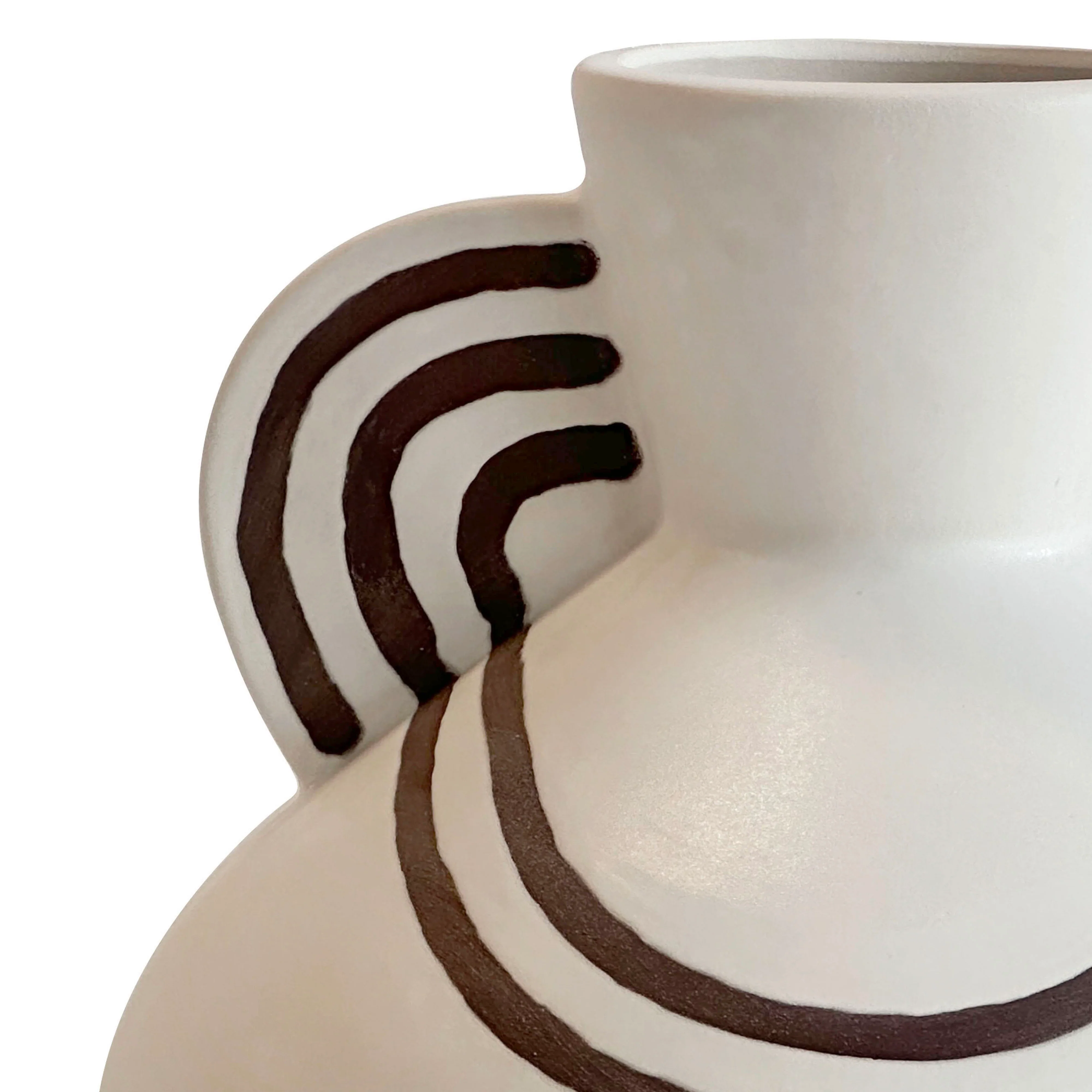 Ceramic Line Art Wide-Bodied Vase - Image 3