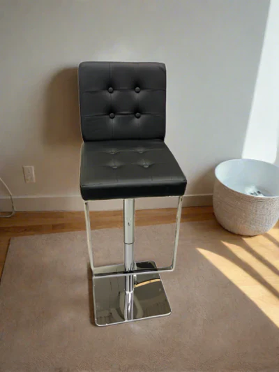 Chrish Adjustable Stool - Image 2