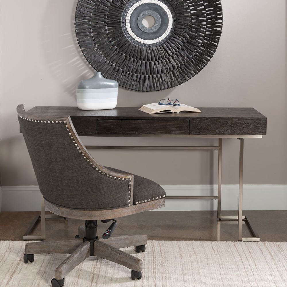 Claude Desk - Image 2