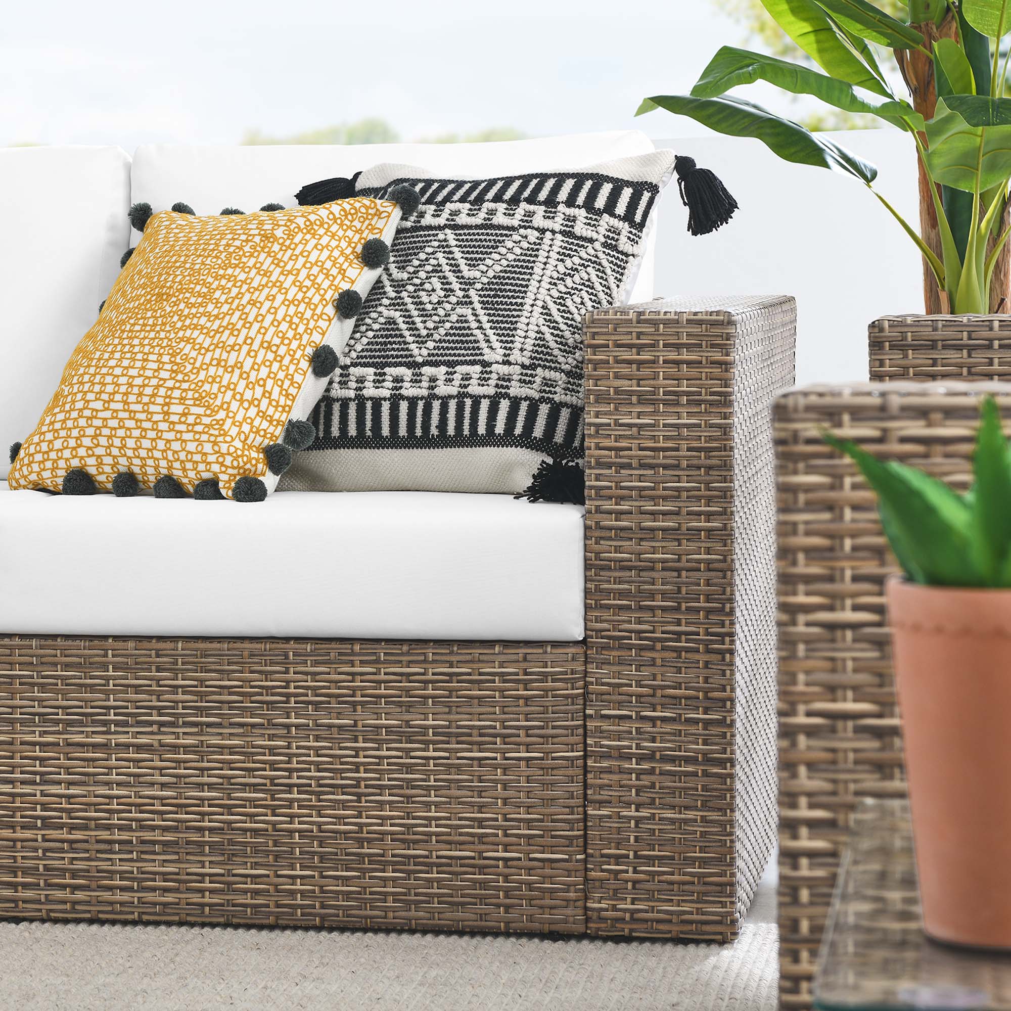 Convene 5-Piece Outdoor Patio Furniture Set - Image 3