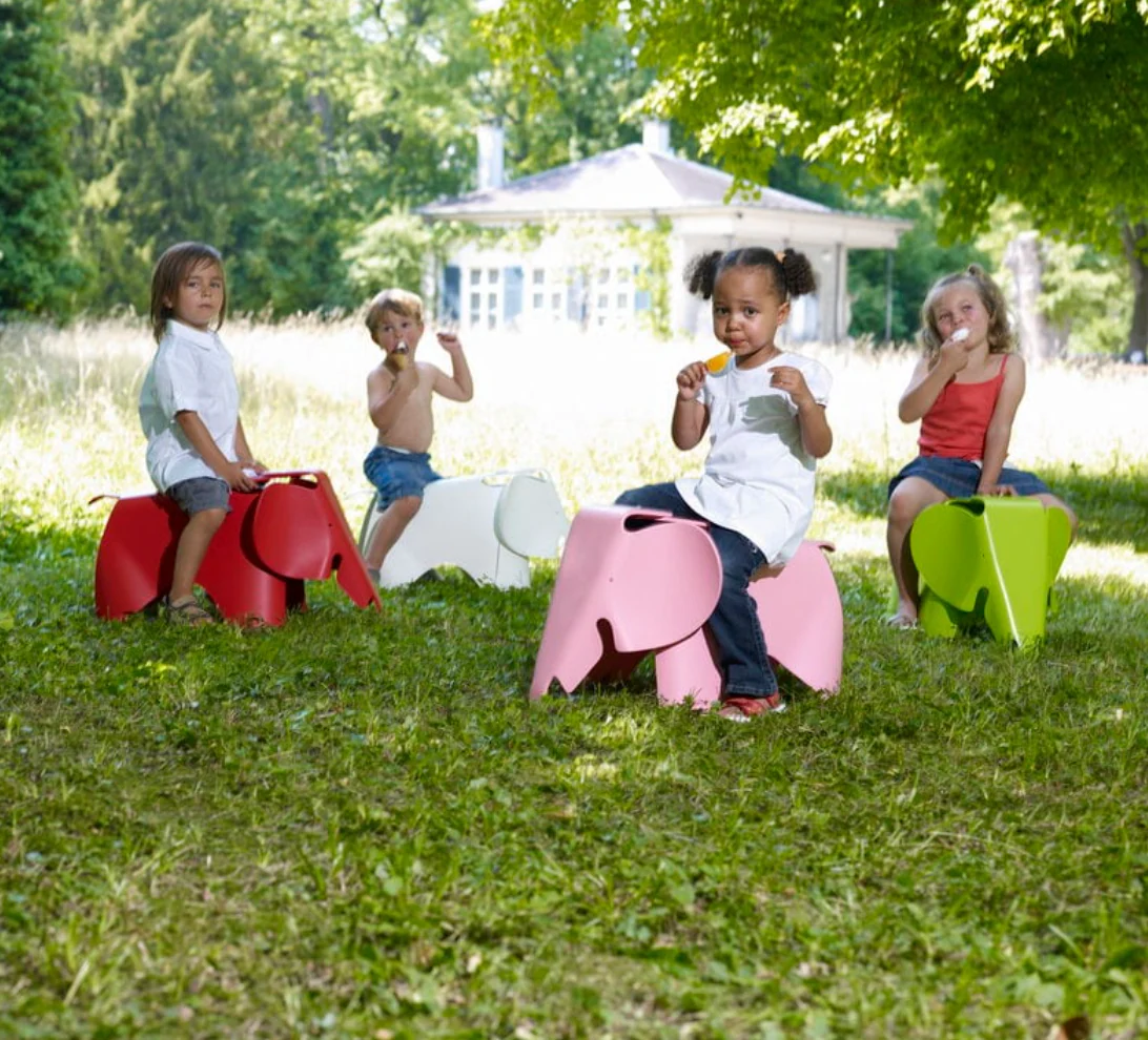 Eames Mini Elephant Chair (Reproduction) - Image 2