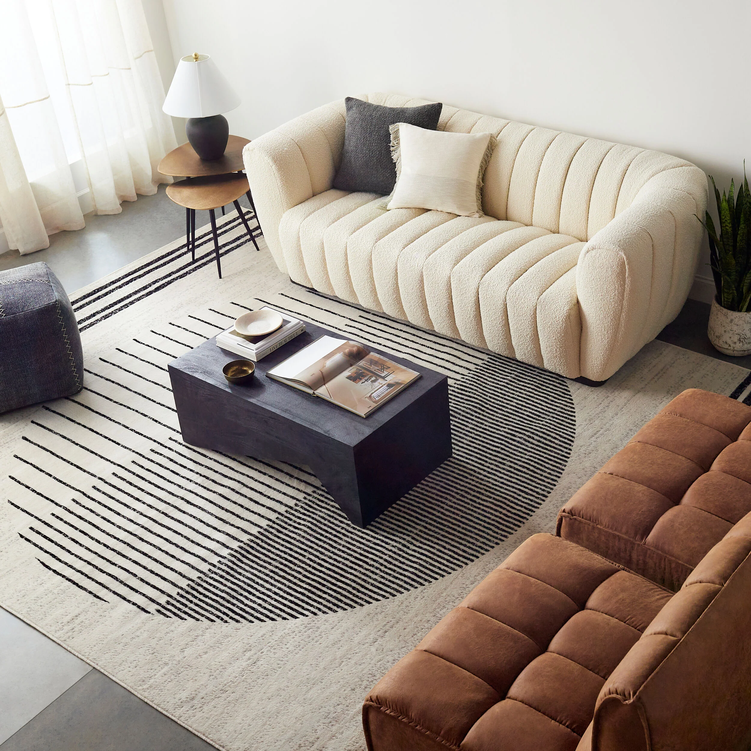 Dalle Accent Table Lamp - Image 3