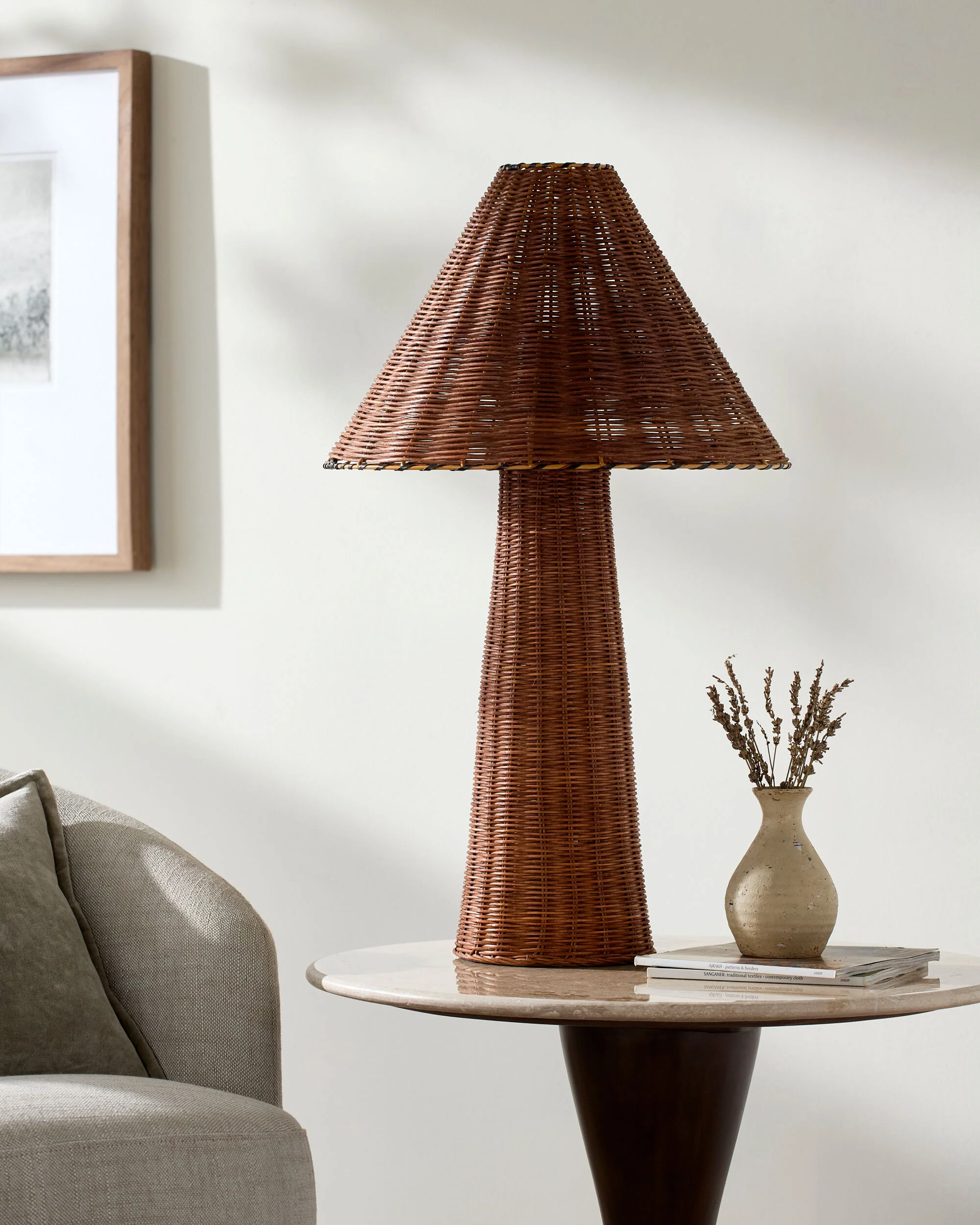 Dunehaven Accent Table Lamp - Image 2