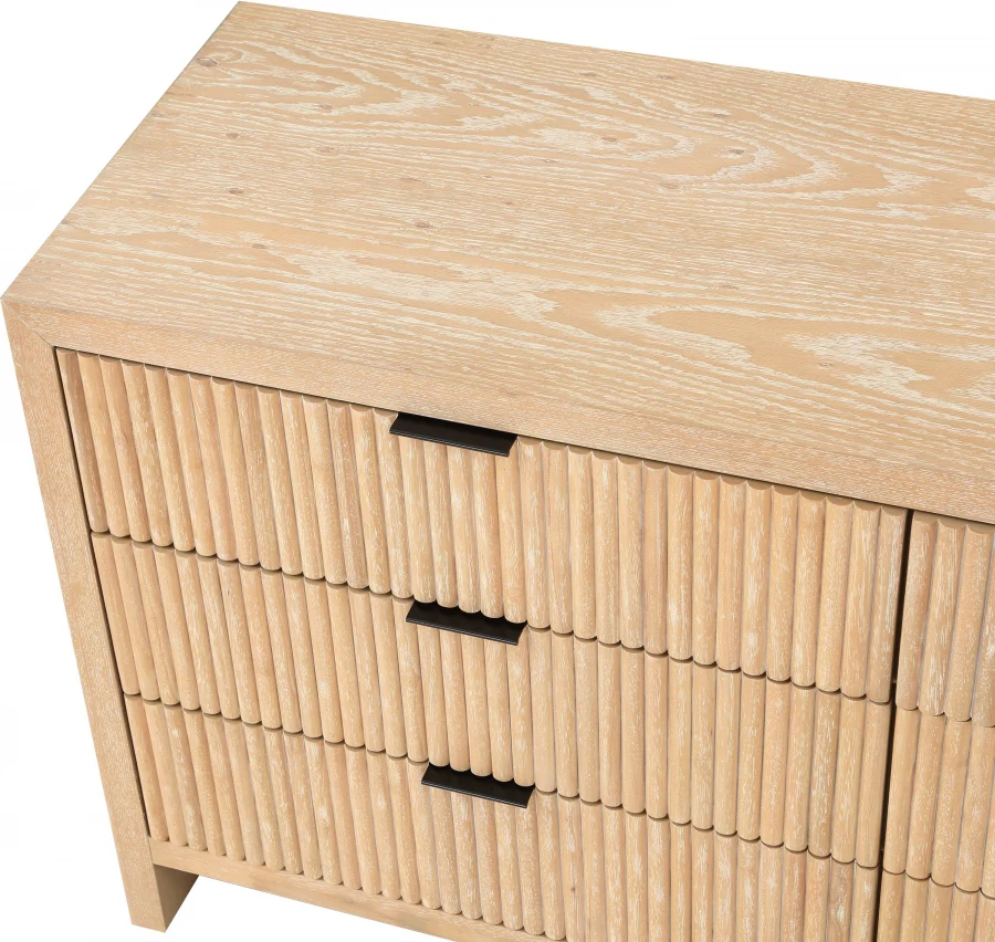 Fairfax Dresser - Image 8