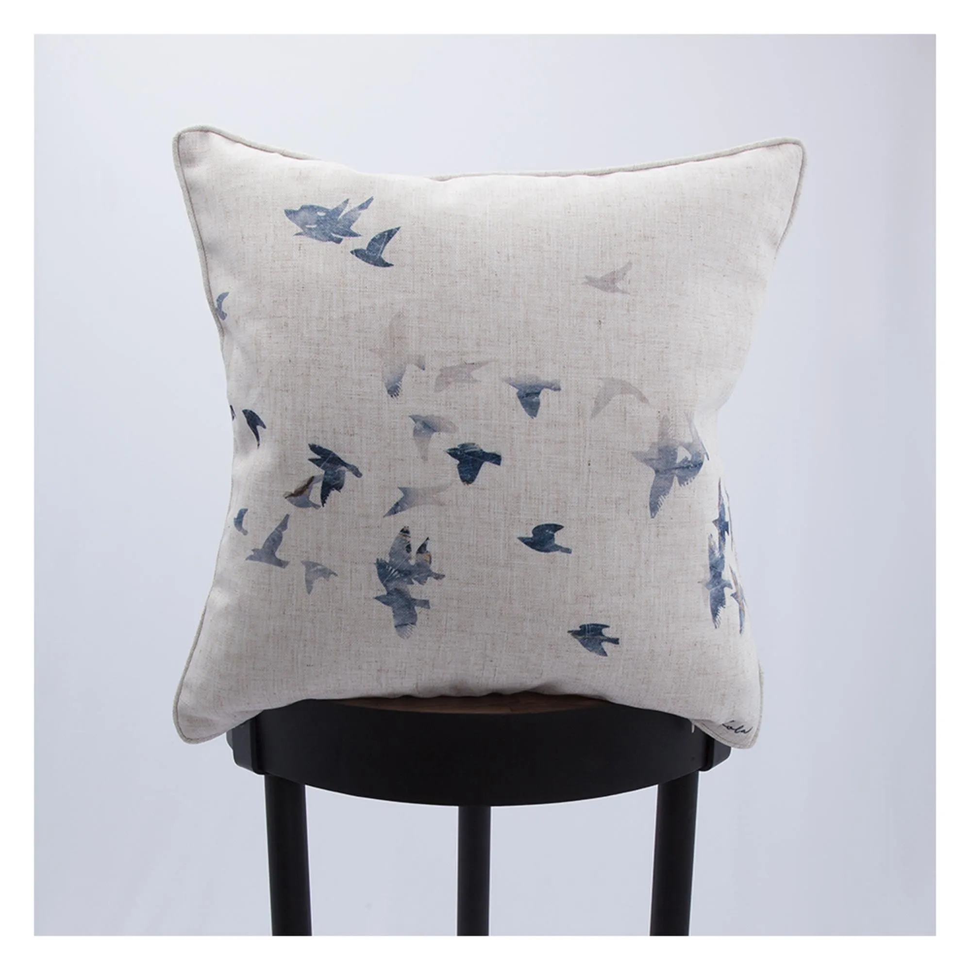 Flight Pillow - Image 2