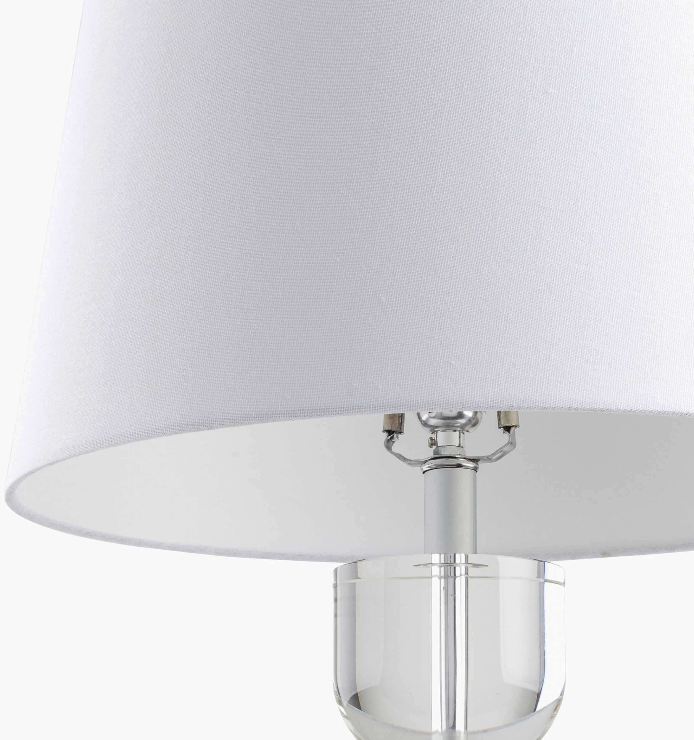 Glamorous Accent Table Lamp - Image 4