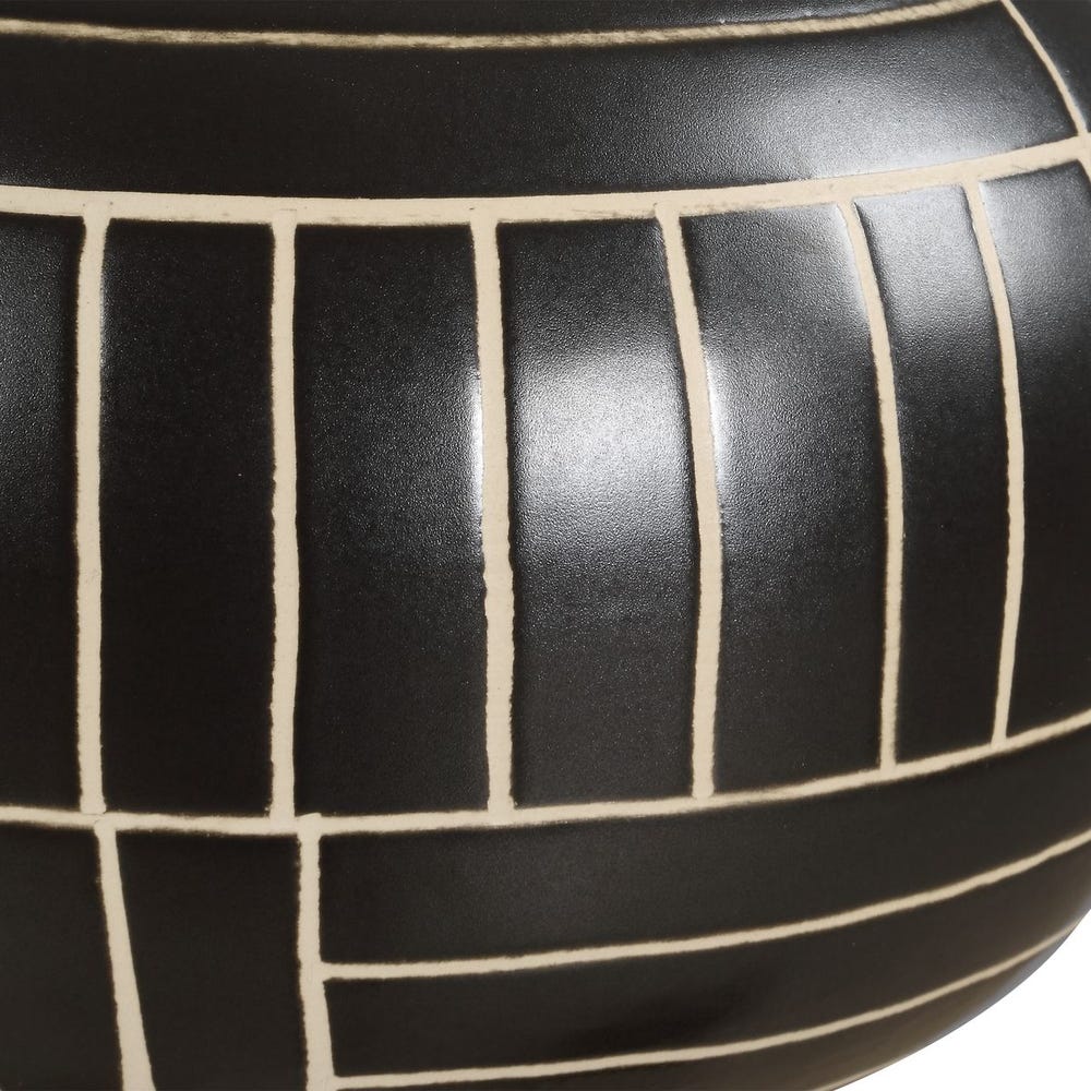 Graphite Stride Vases, S/2 - Image 5