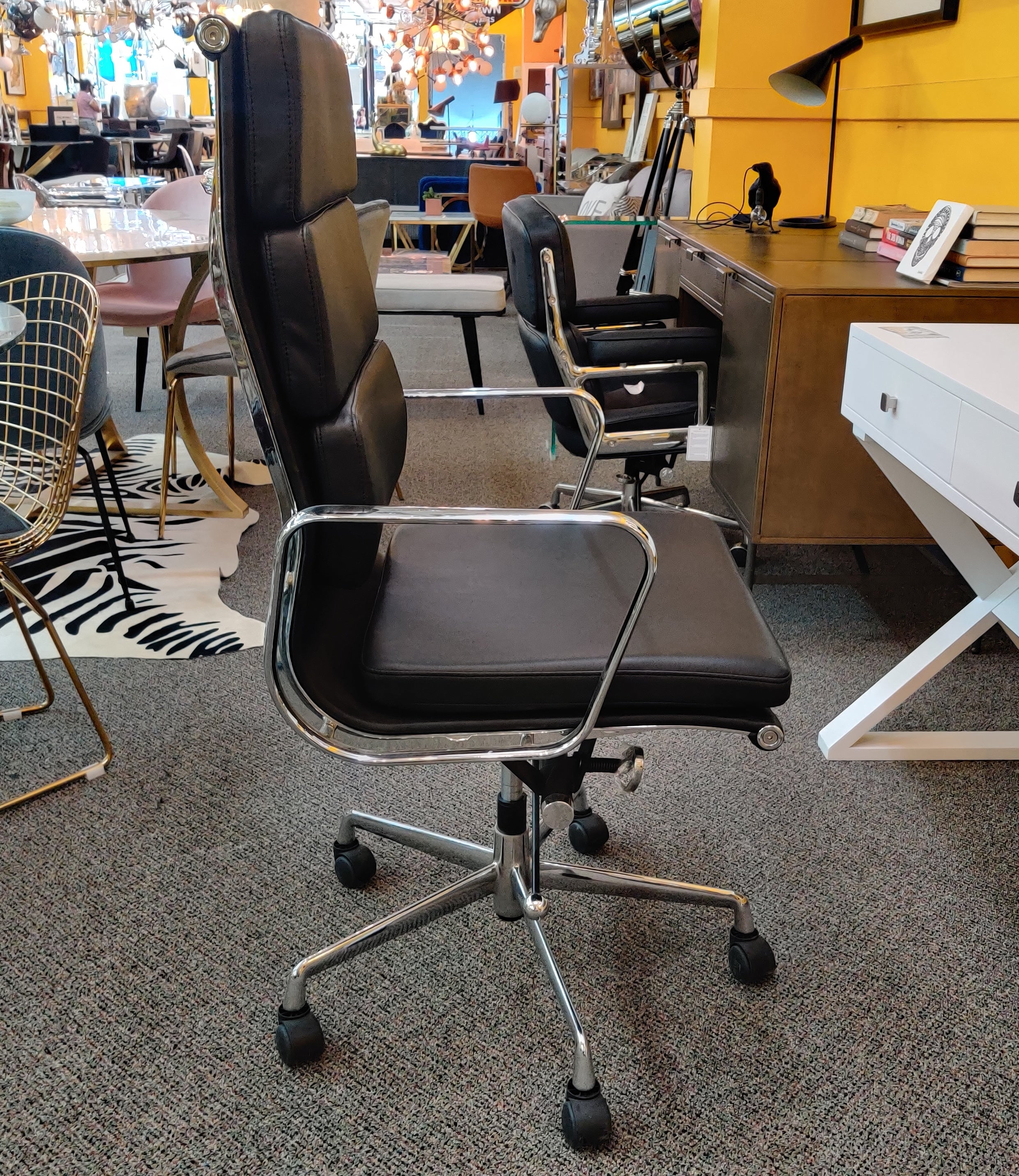 High Back Office Chair | Floor Model - Image 3