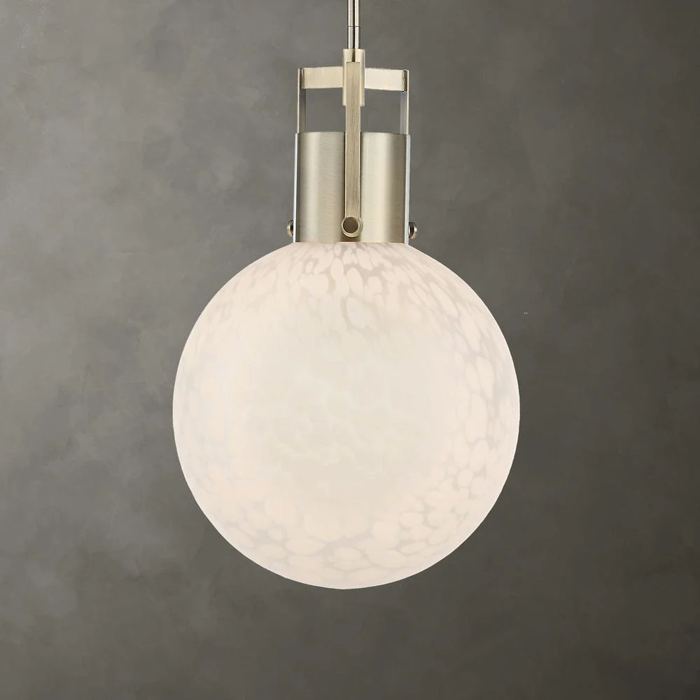 Huch, 1 Lt Pendant - Image 2
