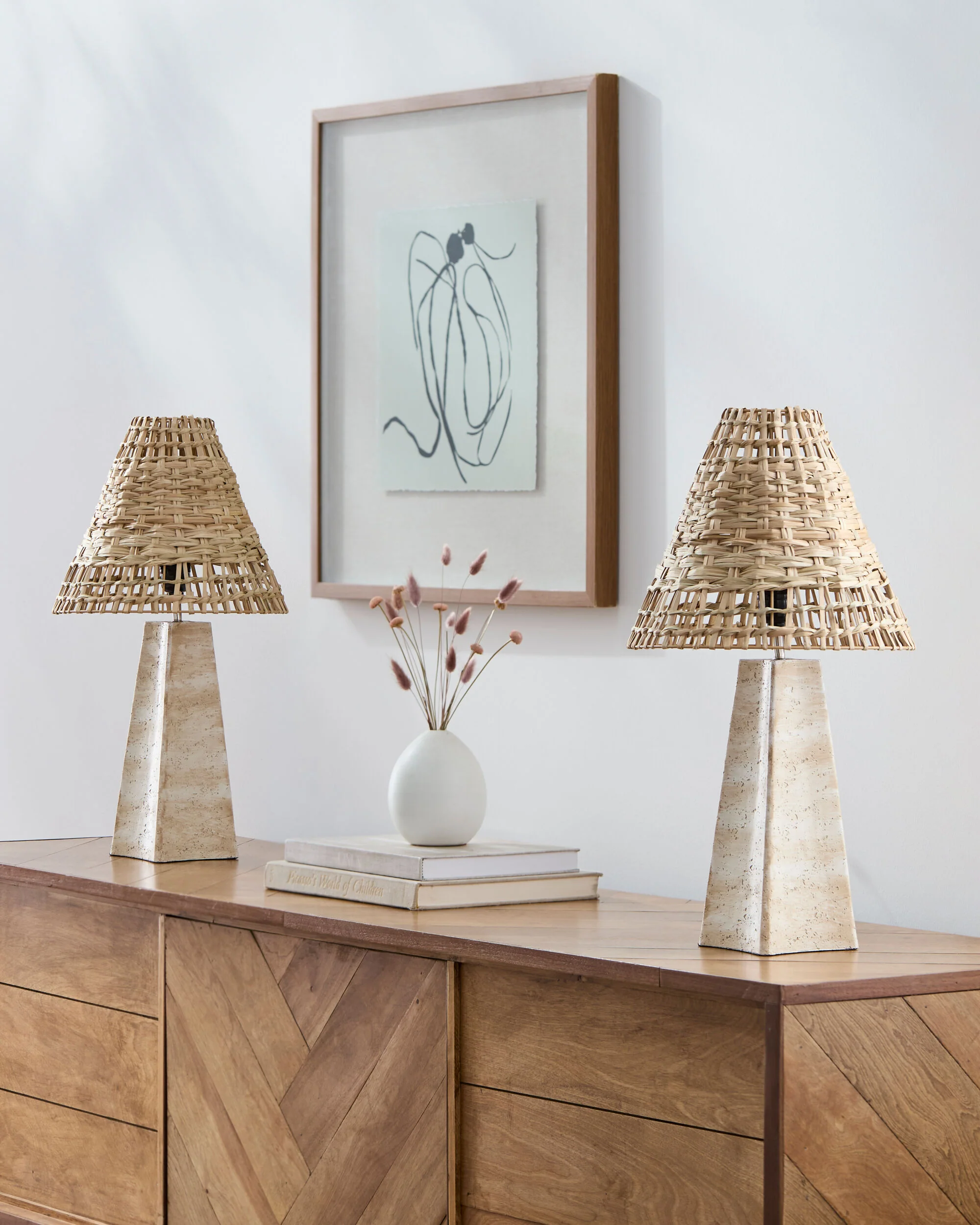 Iskut Accent Table Lamp - Image 7