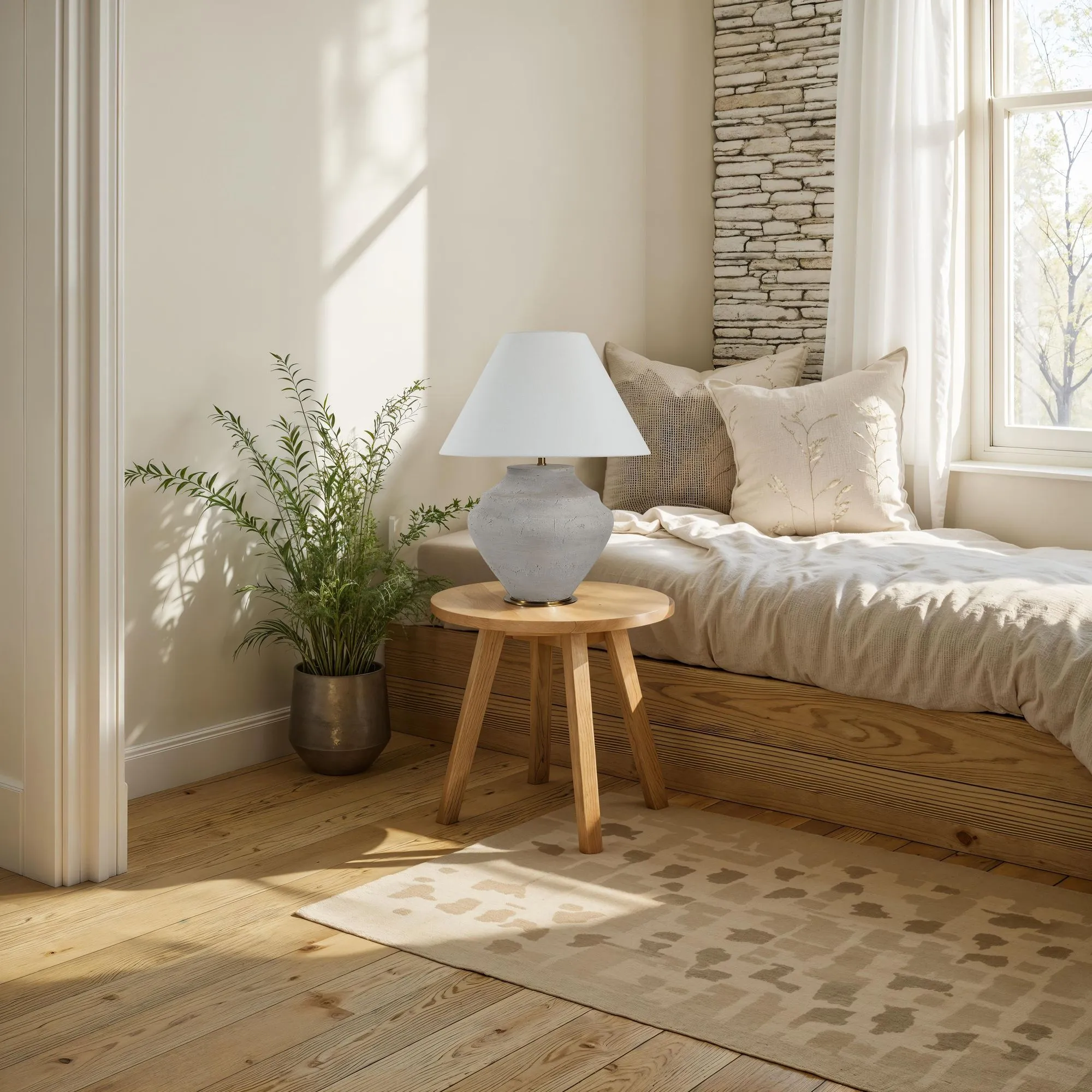 Iulia Table Lamp - Image 2