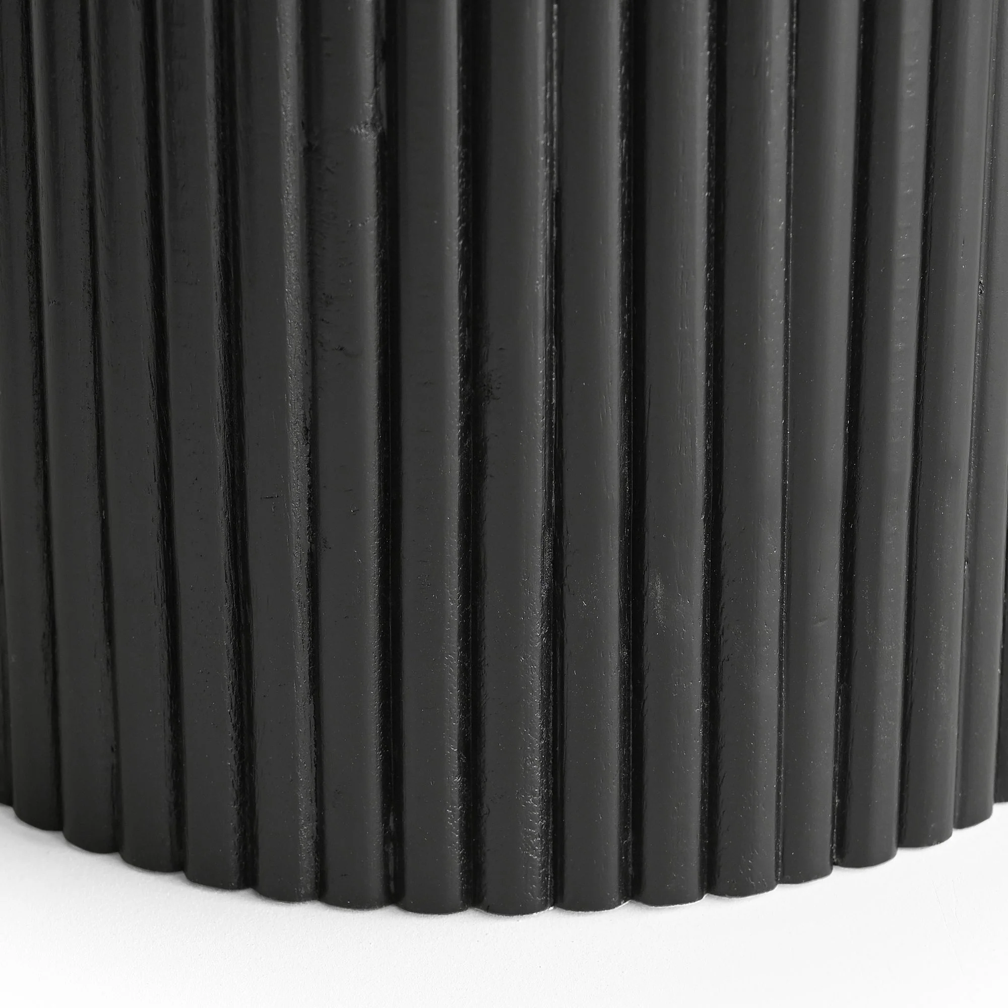 Jilsa Console Table in Black - Image 6