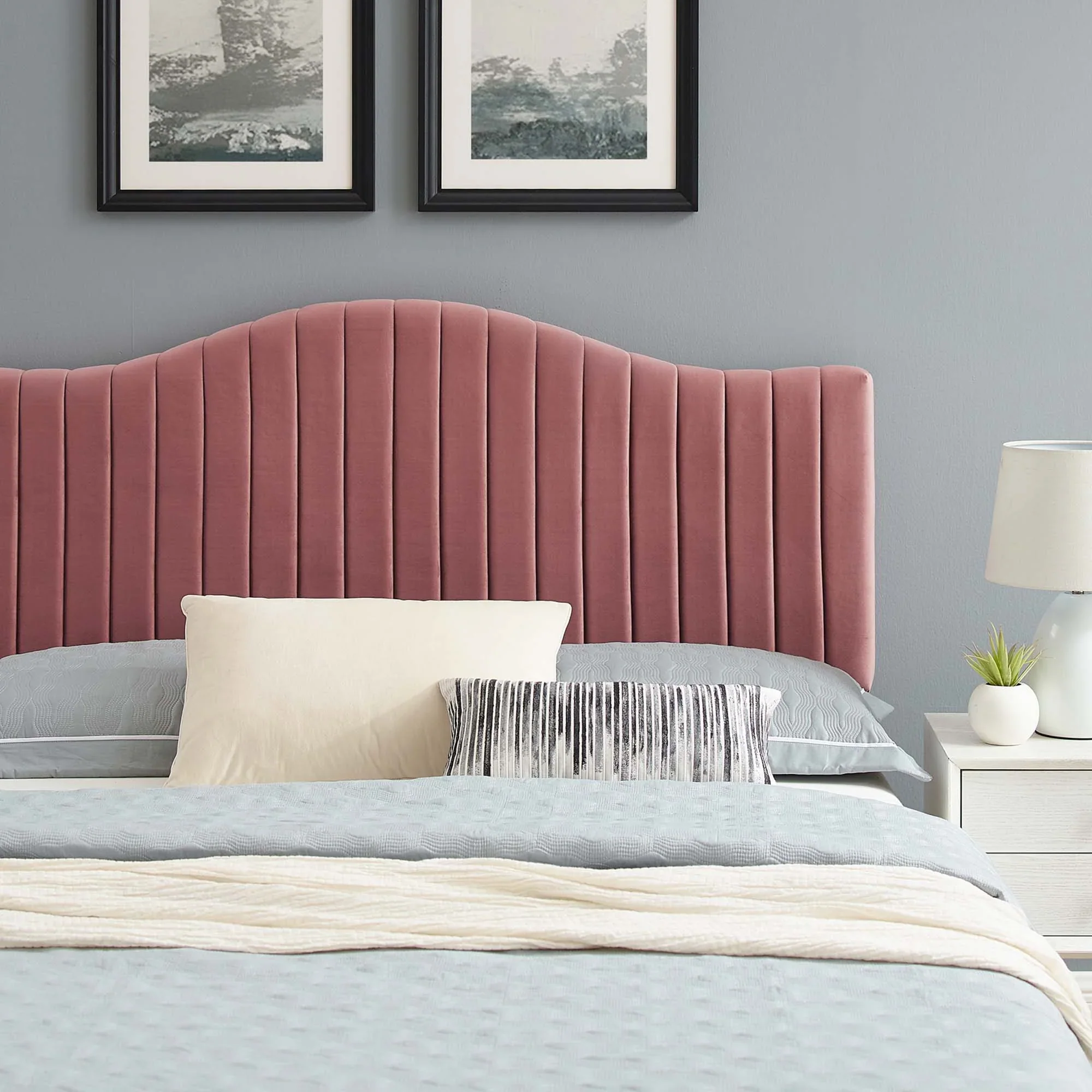Juniper Channel Tufted Performance Velvet Platform Bed With Black Wood Legs - Image 4