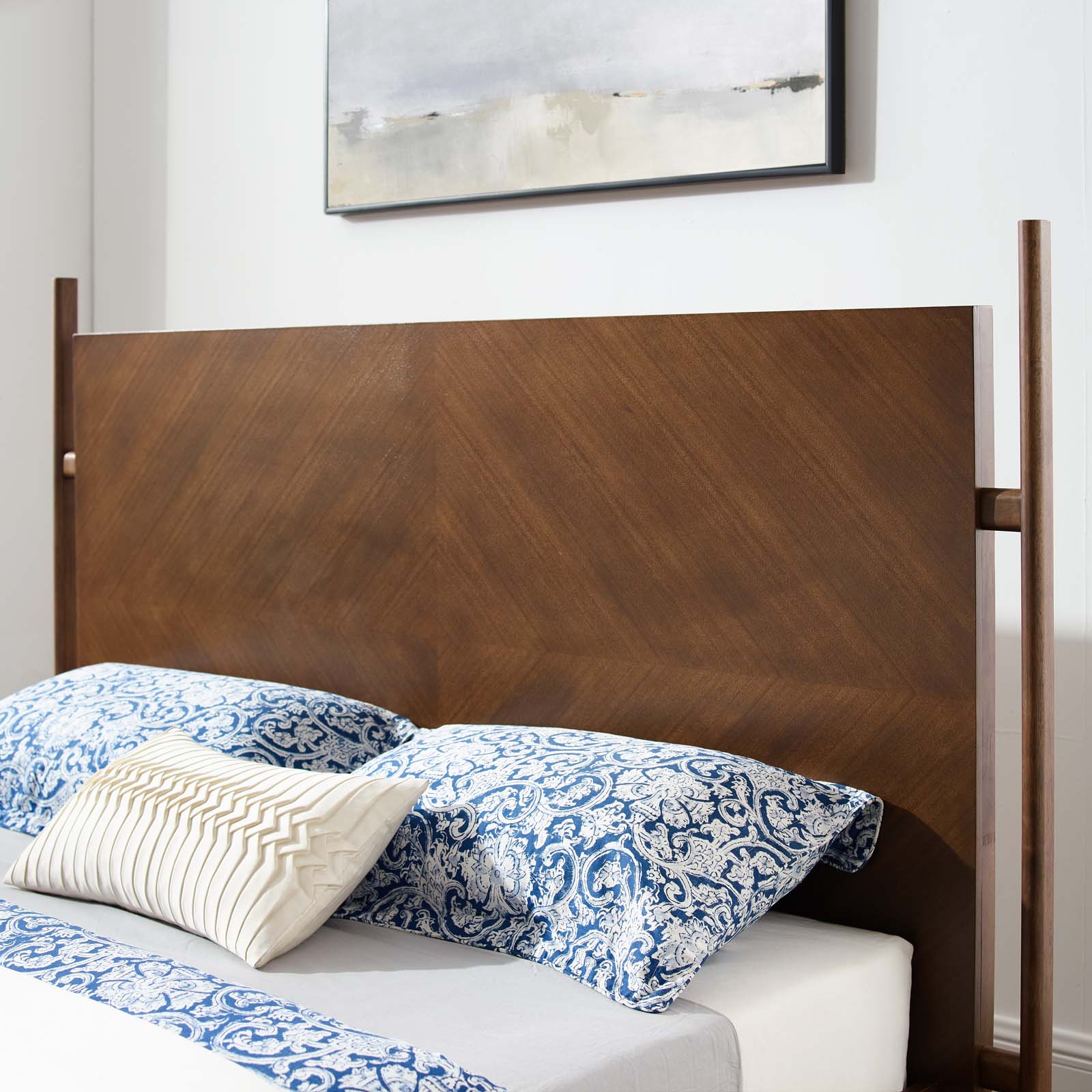 Kali Wood Queen Platform Bed - Image 3