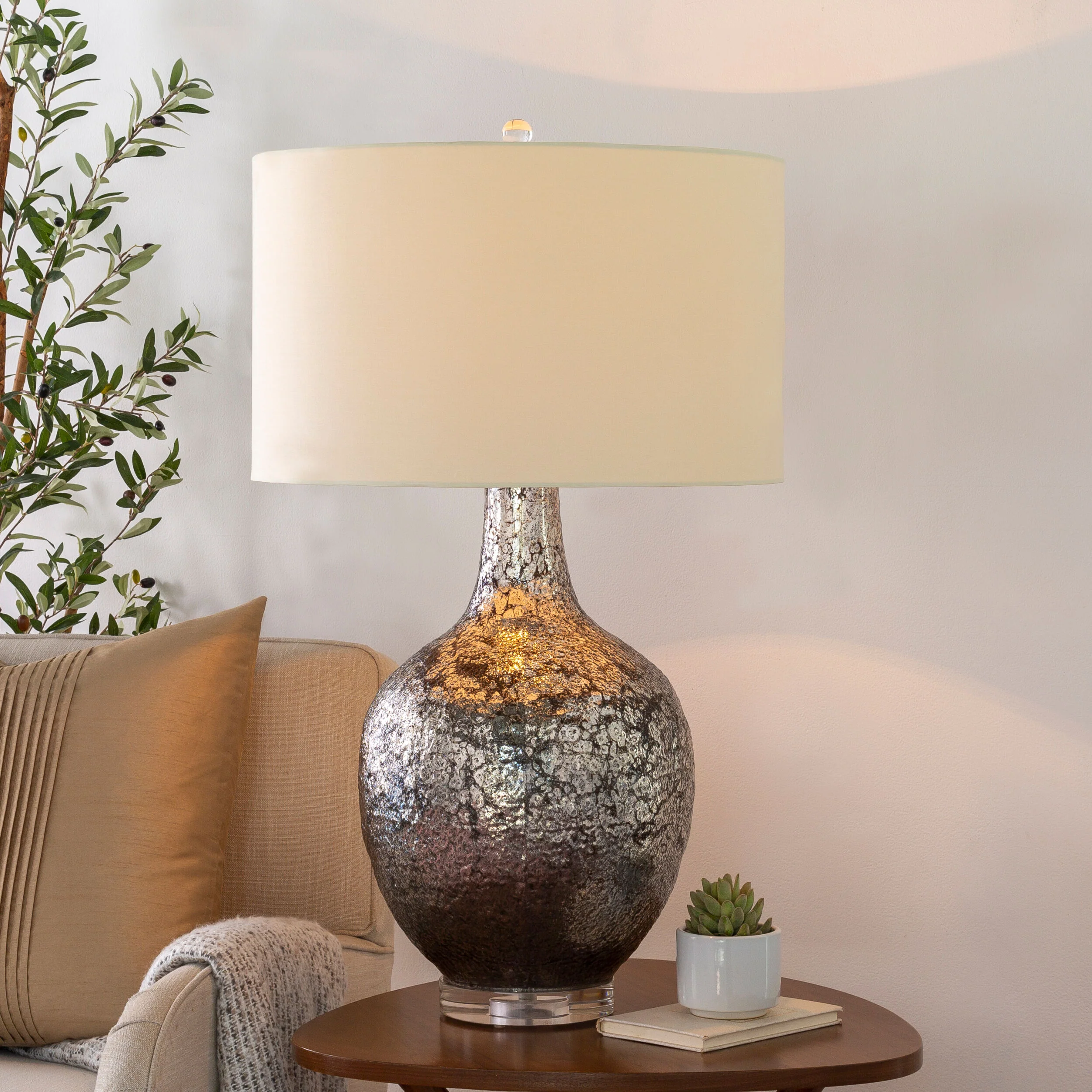 Kendra Accent Table Lamp - Image 2