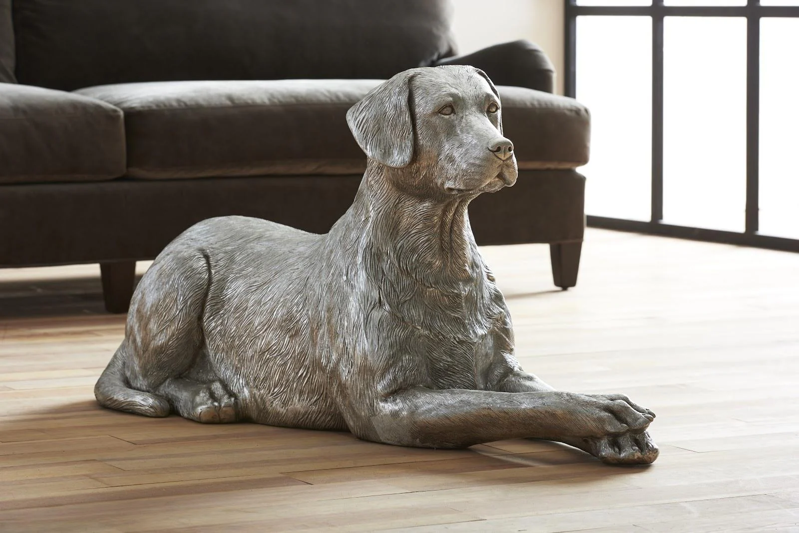Labrador, Laying, Silver Leaf - Image 5