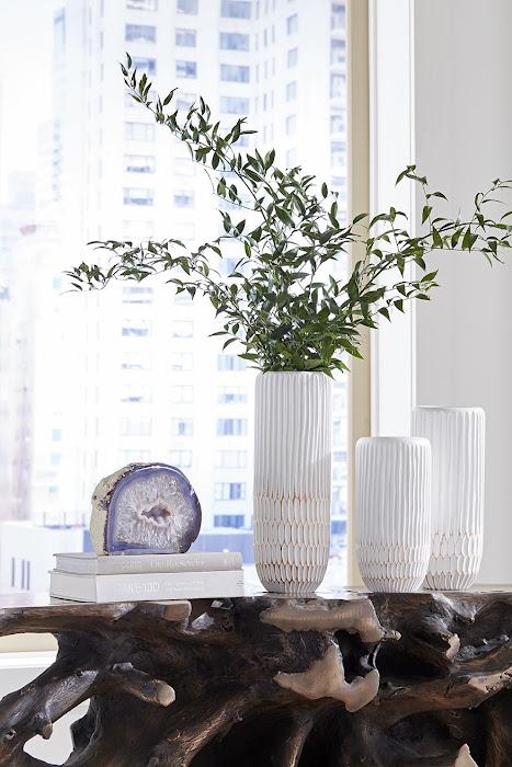 Lacuna Vase, Large - Image 5