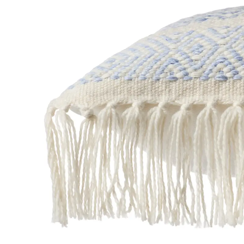 Liri Lumbar 16"X24" Polyester - Image 3