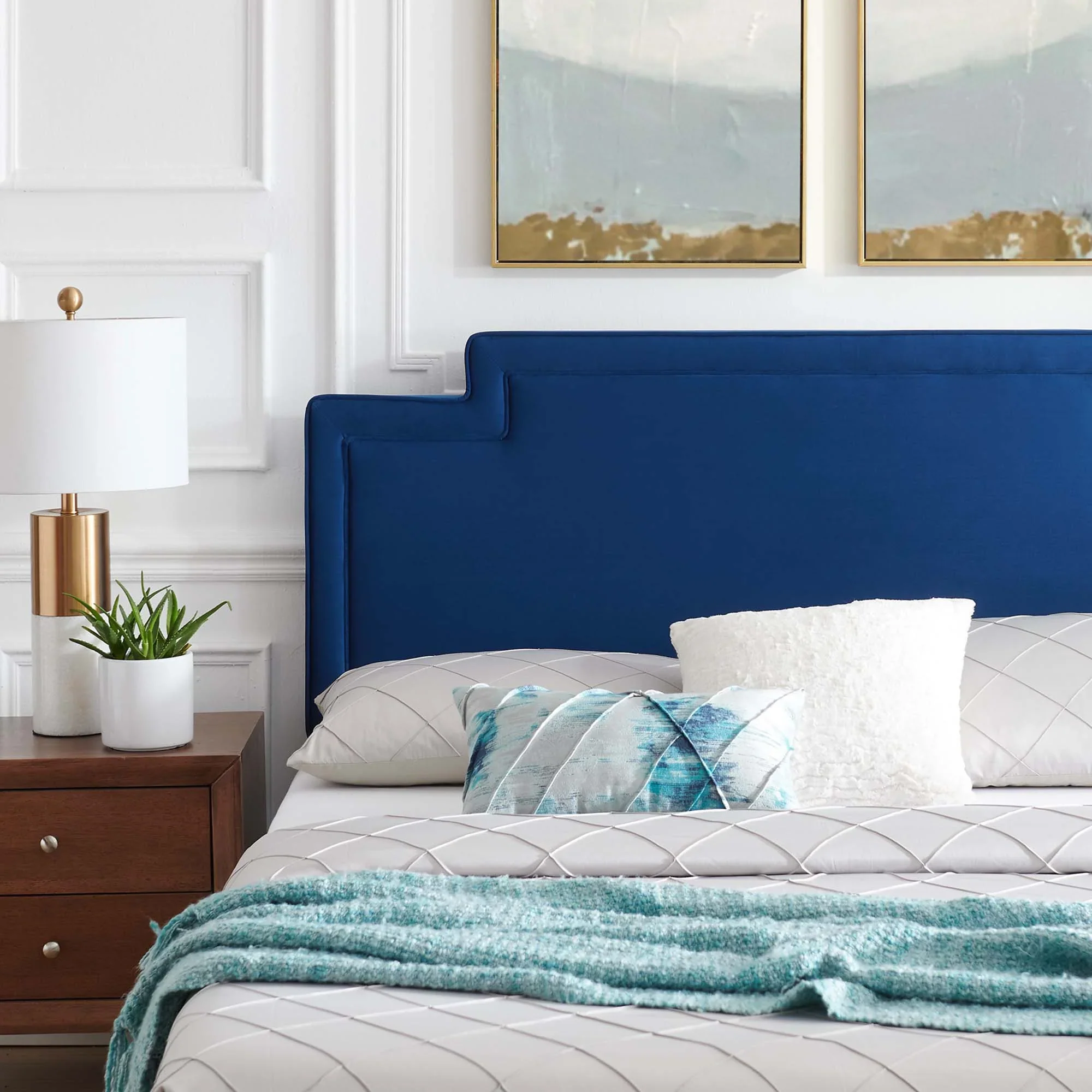 Liva Performance Velvet Bed With Gold Metal Legs - Image 14