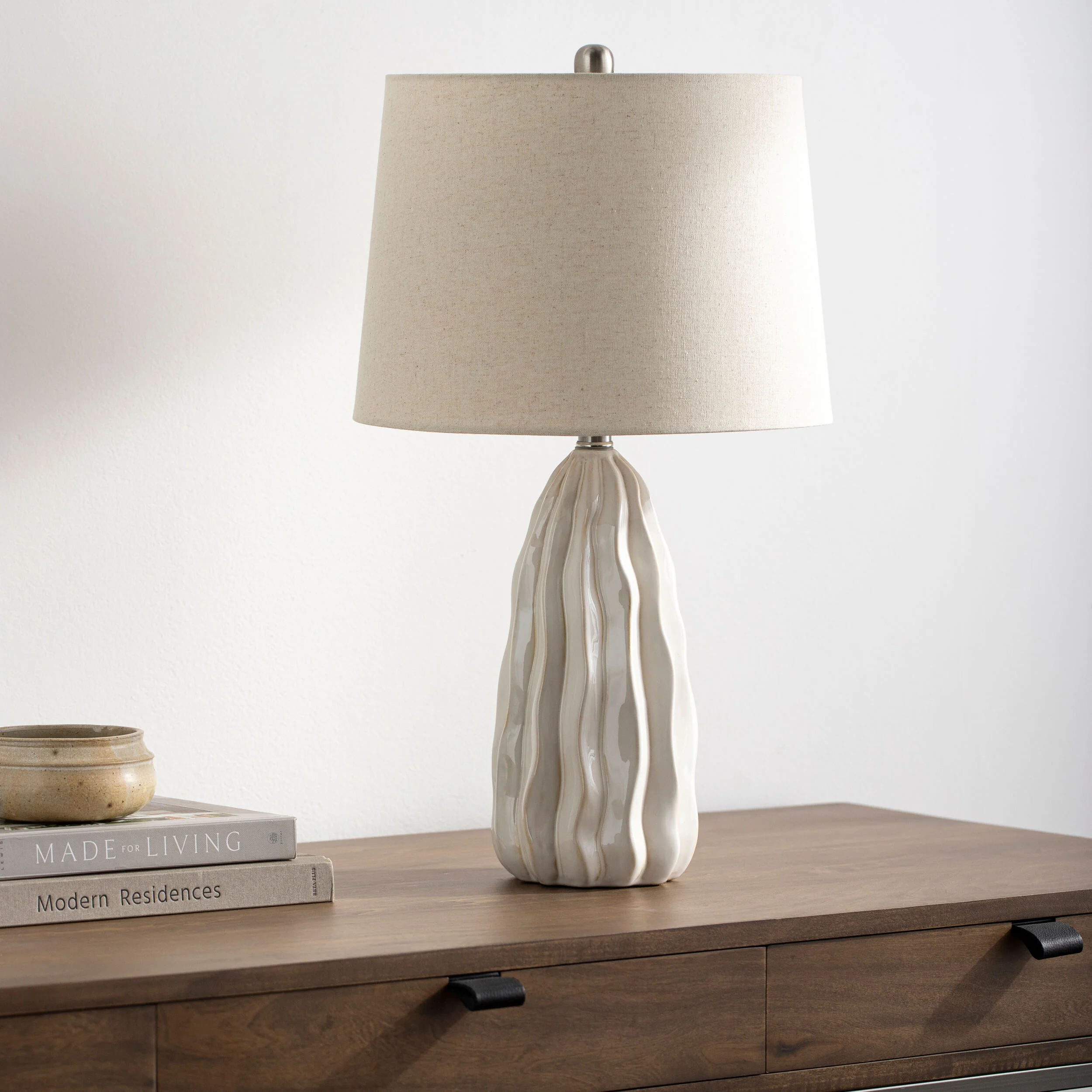 Liza Accent Table Lamp - Image 2