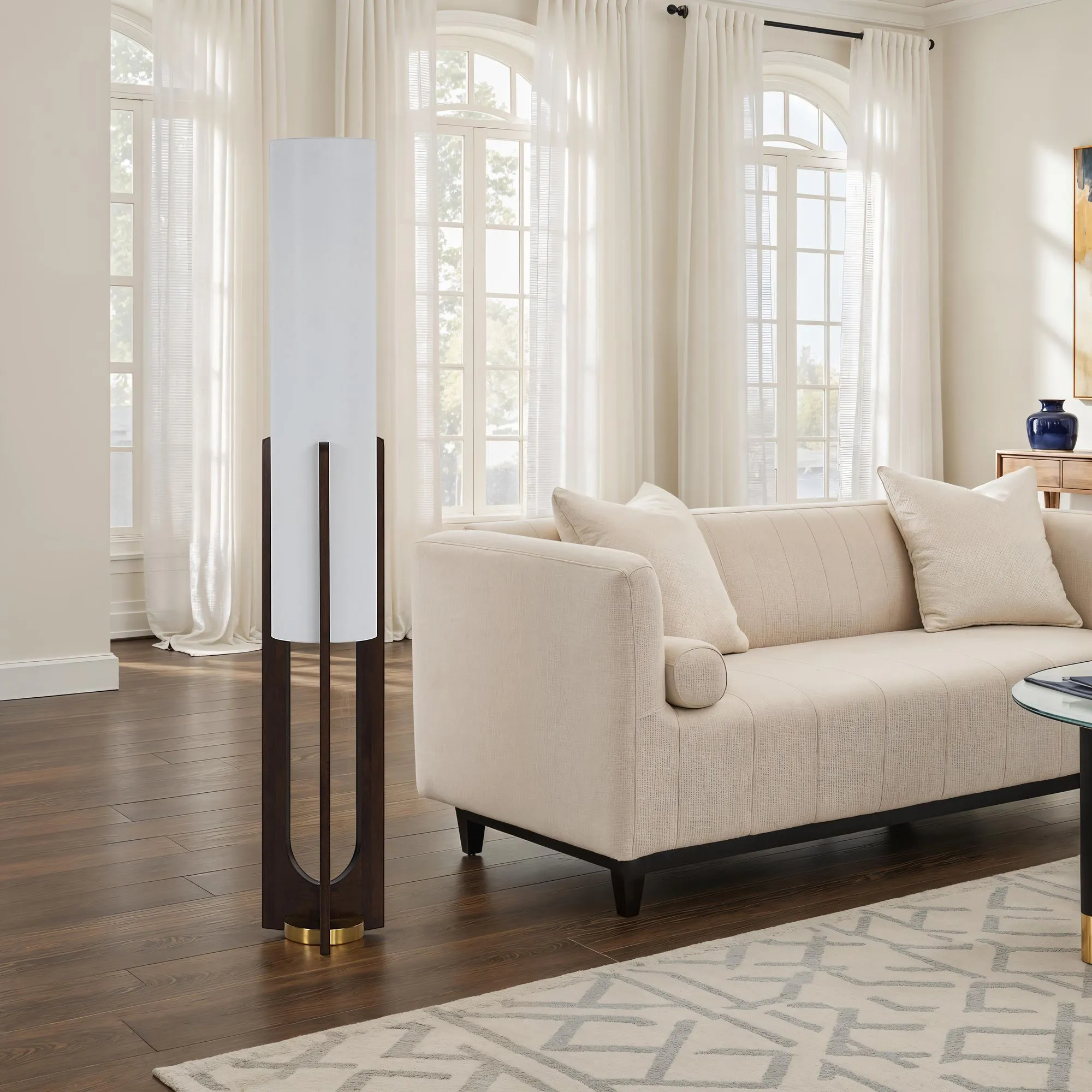 Mael Floor Lamp - Image 2