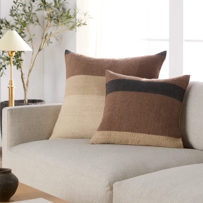 Margosa MGP09 19 Inch Pillow - Image 4