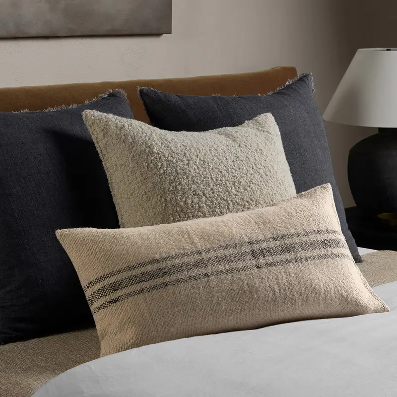 Margosa MGP05 13"X25" Lumbar Down Pillow - Image 4