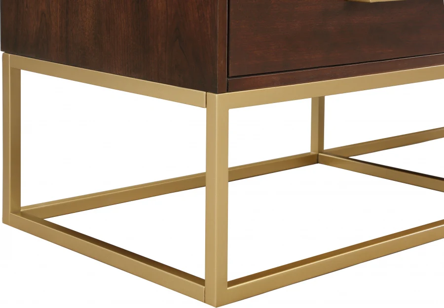 Maxine Dresser - Image 32