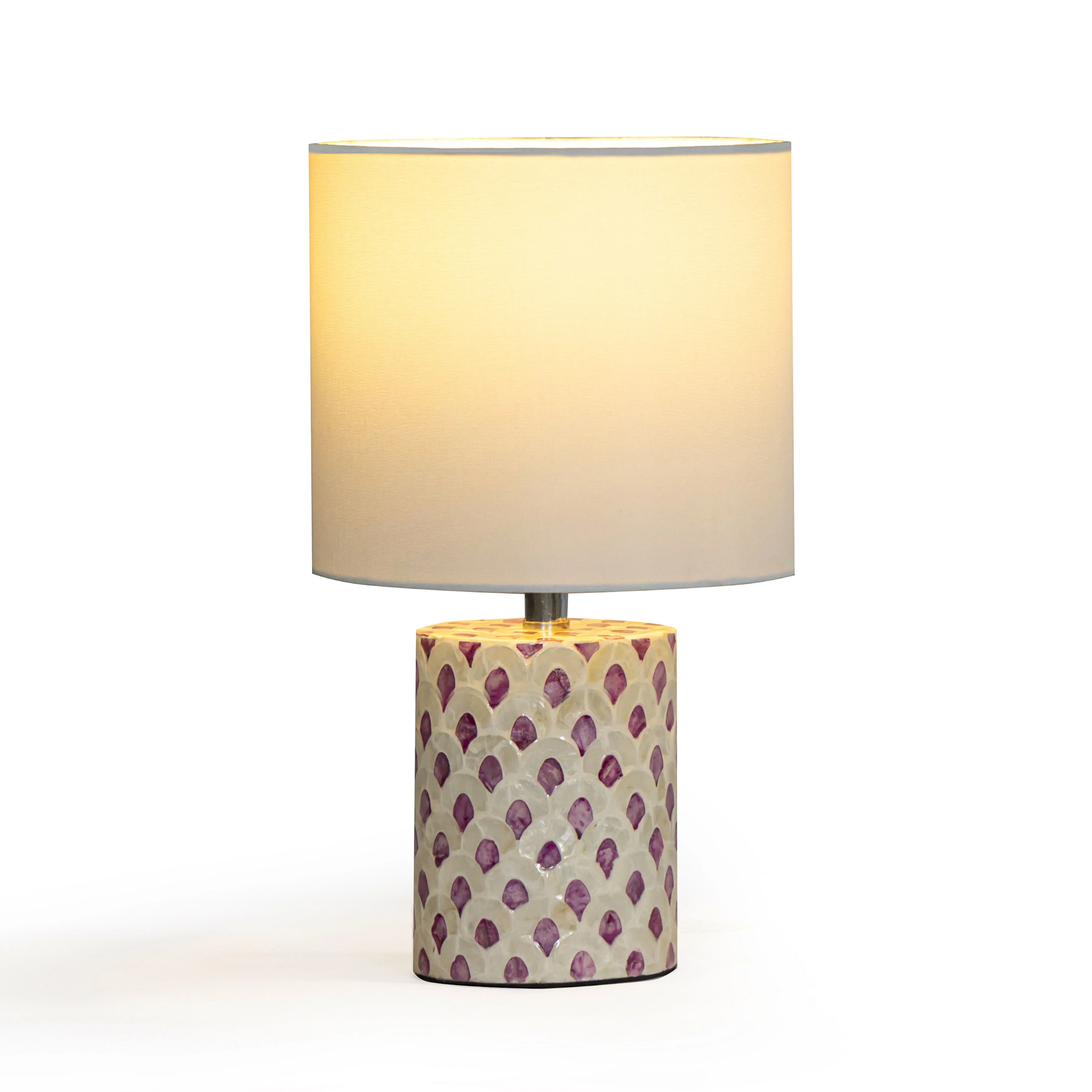 Merlot White Capiz Shell Table Lamp - Image 3