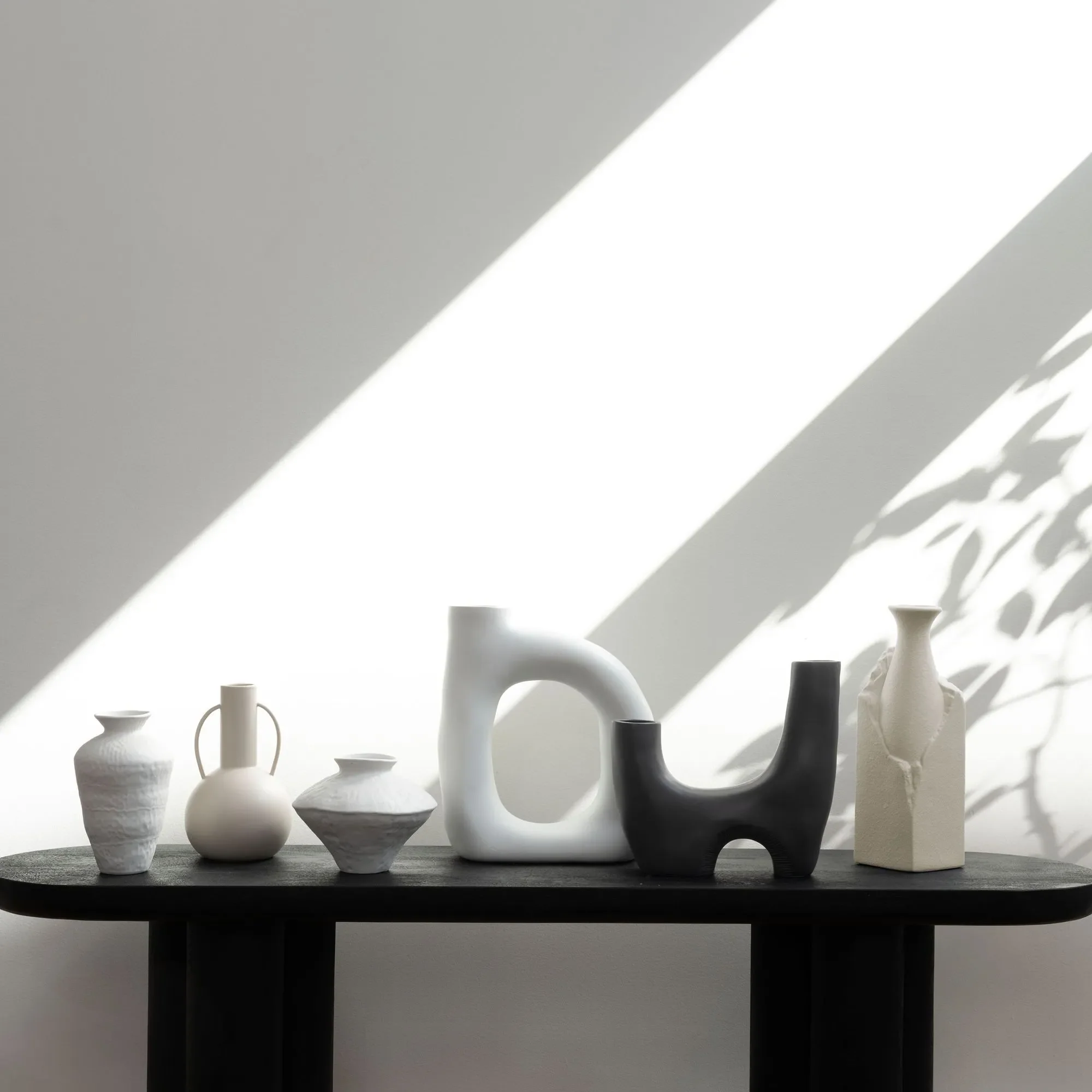 Mills Vase - Image 4