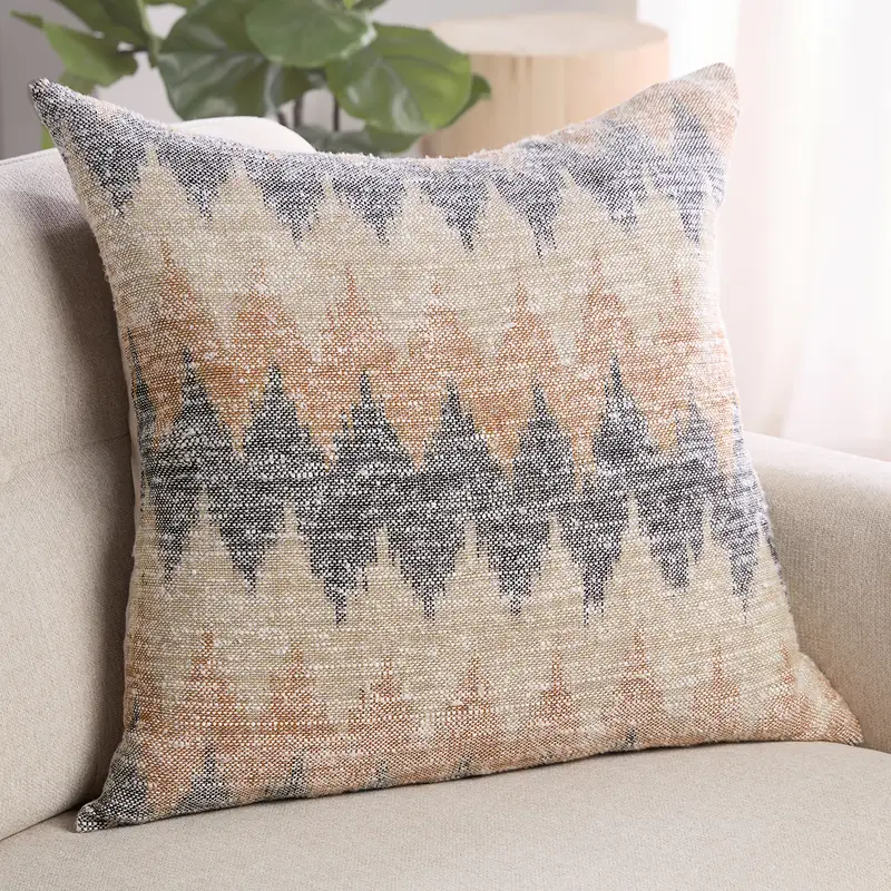 Najila NAJ02 Pillow - Image 4