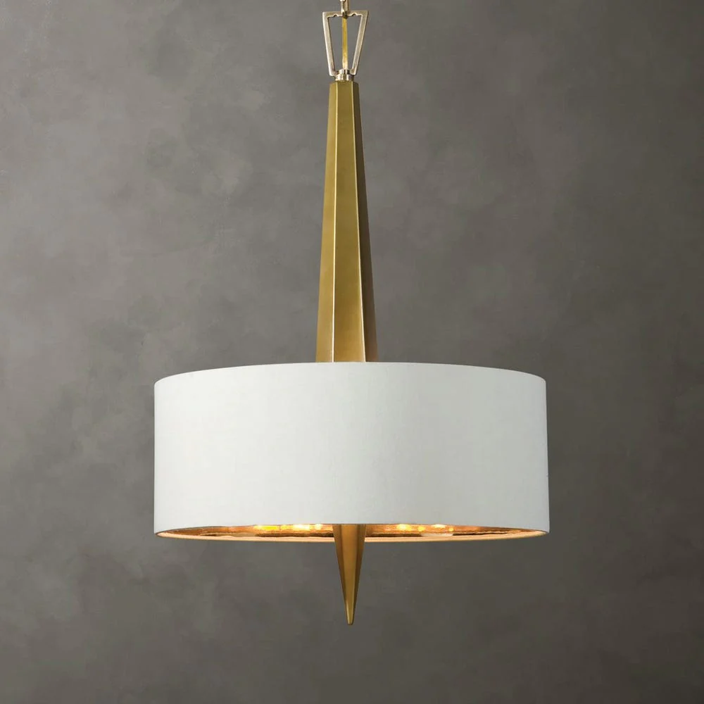 Obeliska, 3 Lt Chandelier