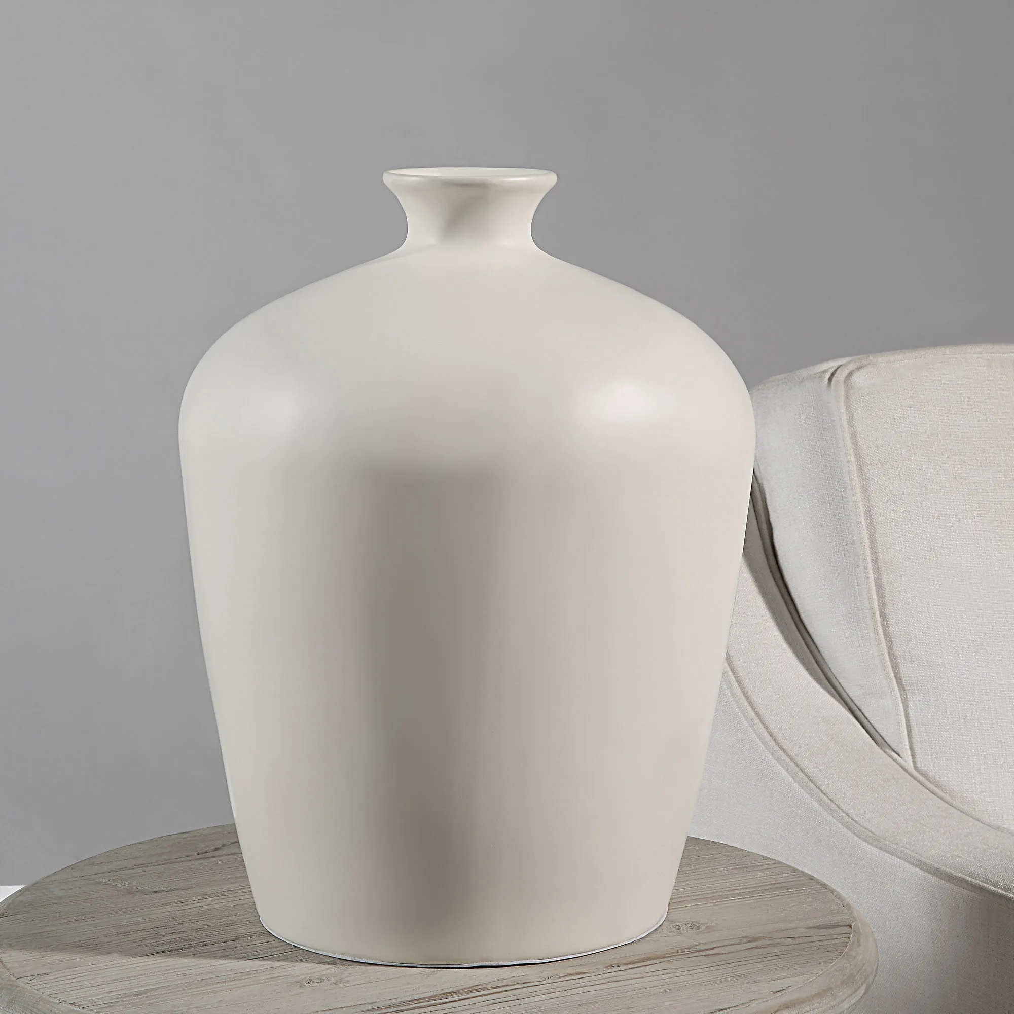 Olivine Vase - Image 2