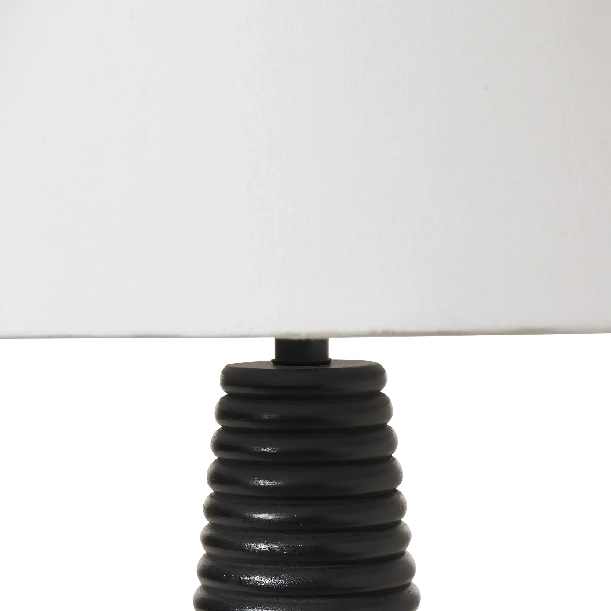 Kailua Table Lamp - Image 3