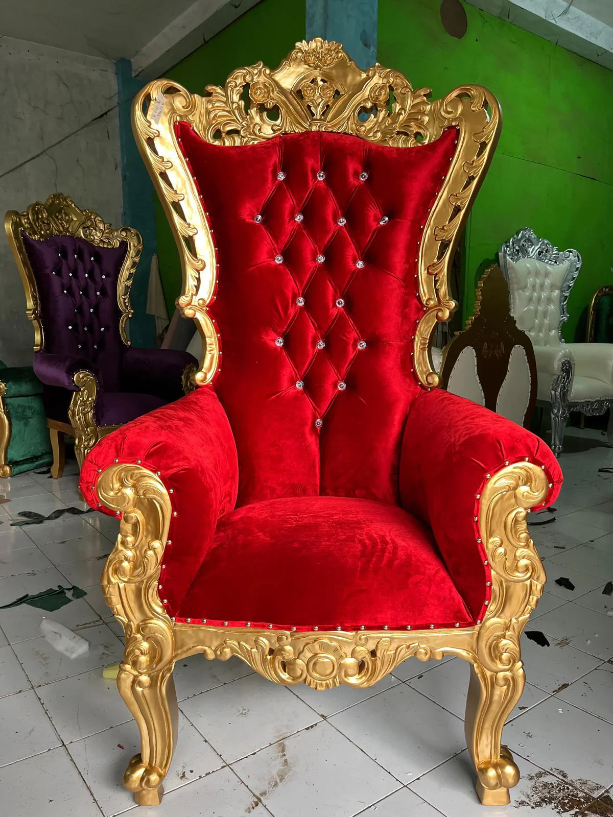 Queen Venus XL Throne Chair - Image 4