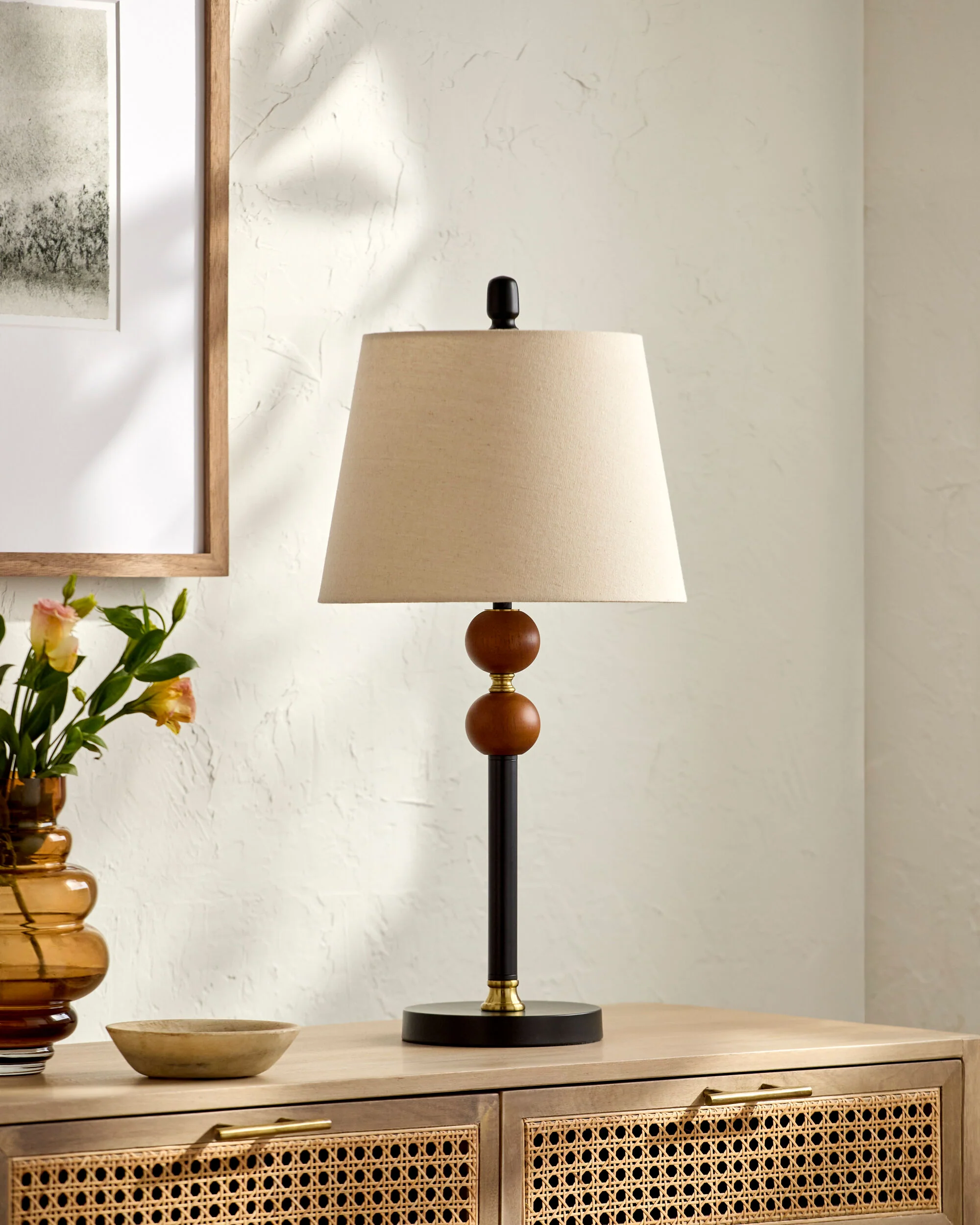 Ragay Accent Table Lamp - Image 2
